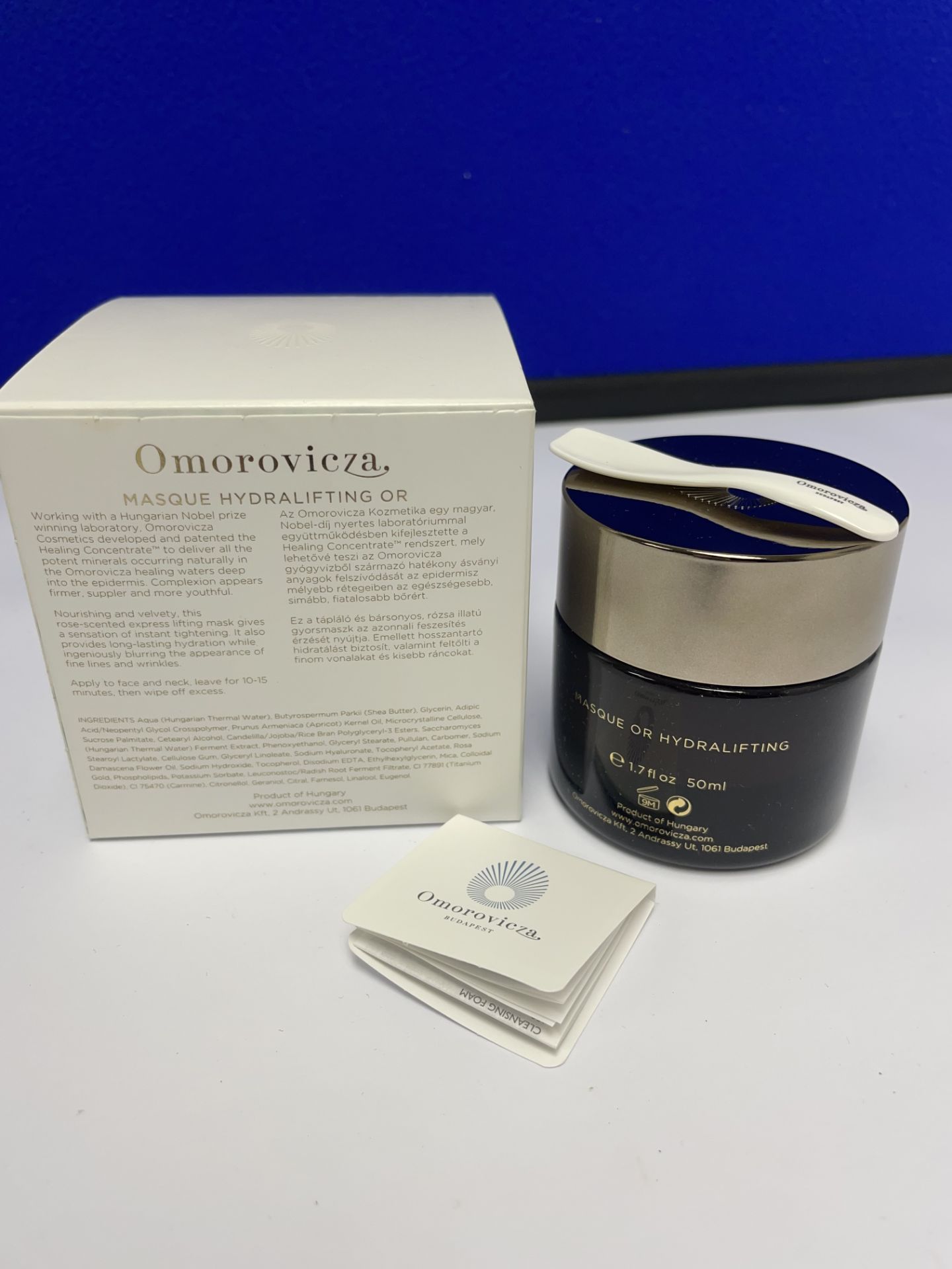 Omorovicza Budapest Gold Hydralifting Mask | RRP £155.00 - Image 2 of 2