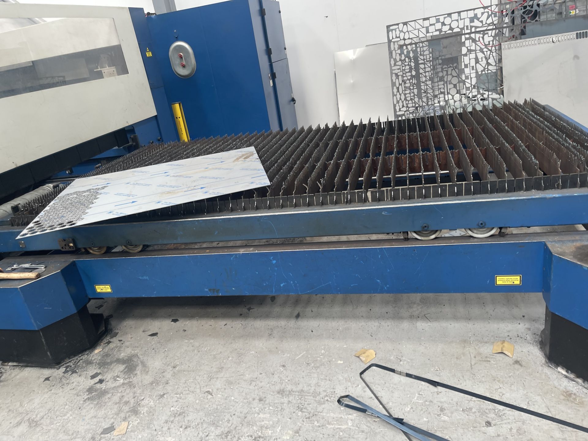 Trumpf L3050 Laser Cutting Machine | YOM 2005 | Includes Computer | LOCATED IN WREXHAM - Image 2 of 16