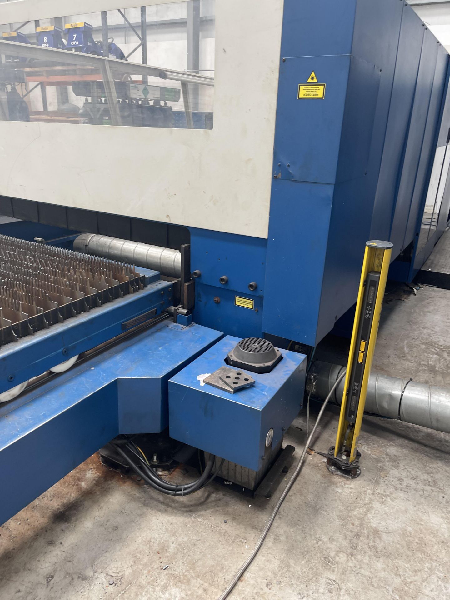 Trumpf L3050 Laser Cutting Machine | YOM 2005 | Includes Computer | LOCATED IN WREXHAM - Image 4 of 16