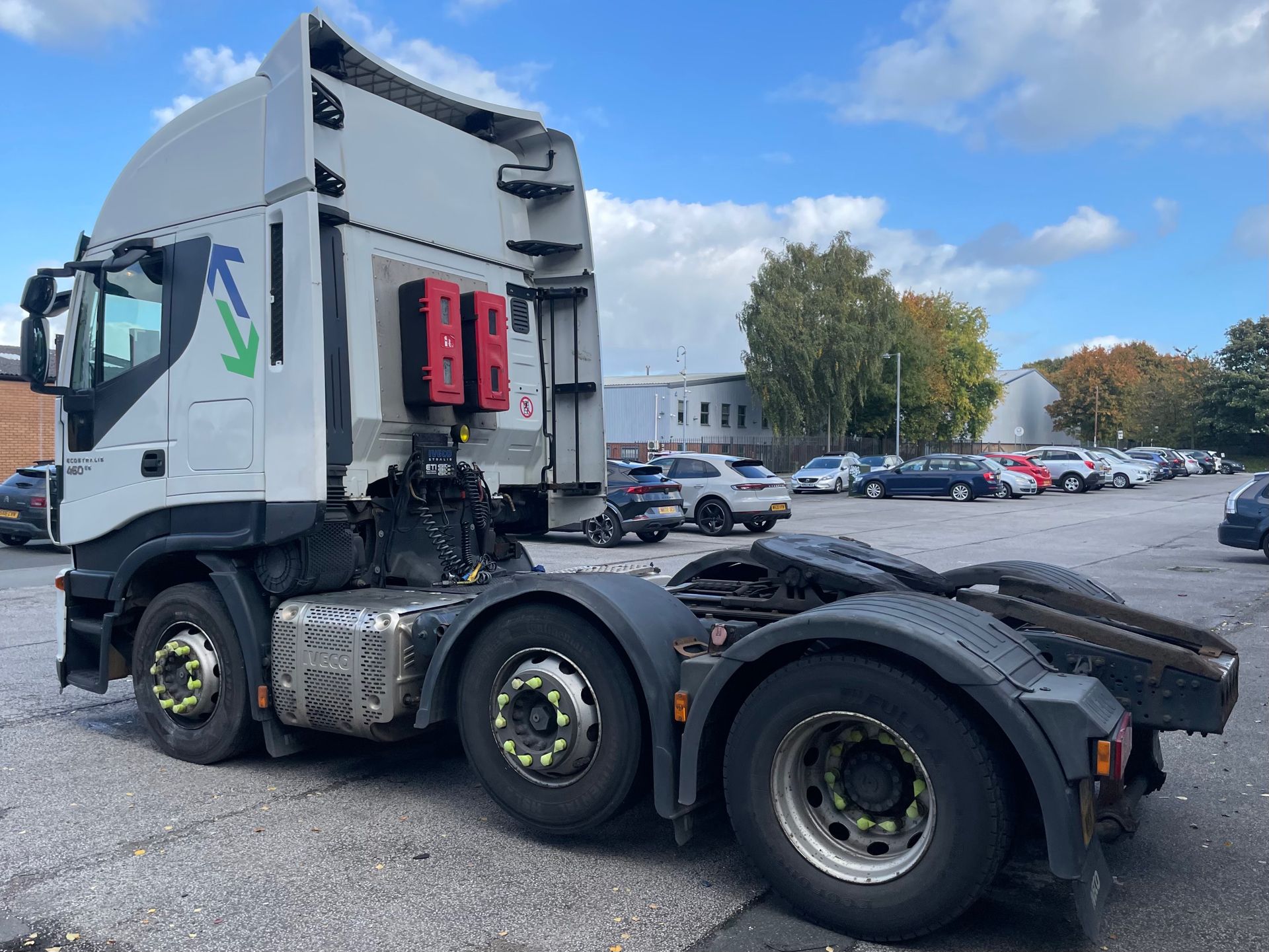 Iveco Diesel Sleeper Tractor Unit White | Reg: YE64 WKK | Mileage: 710,993Km - Image 4 of 15