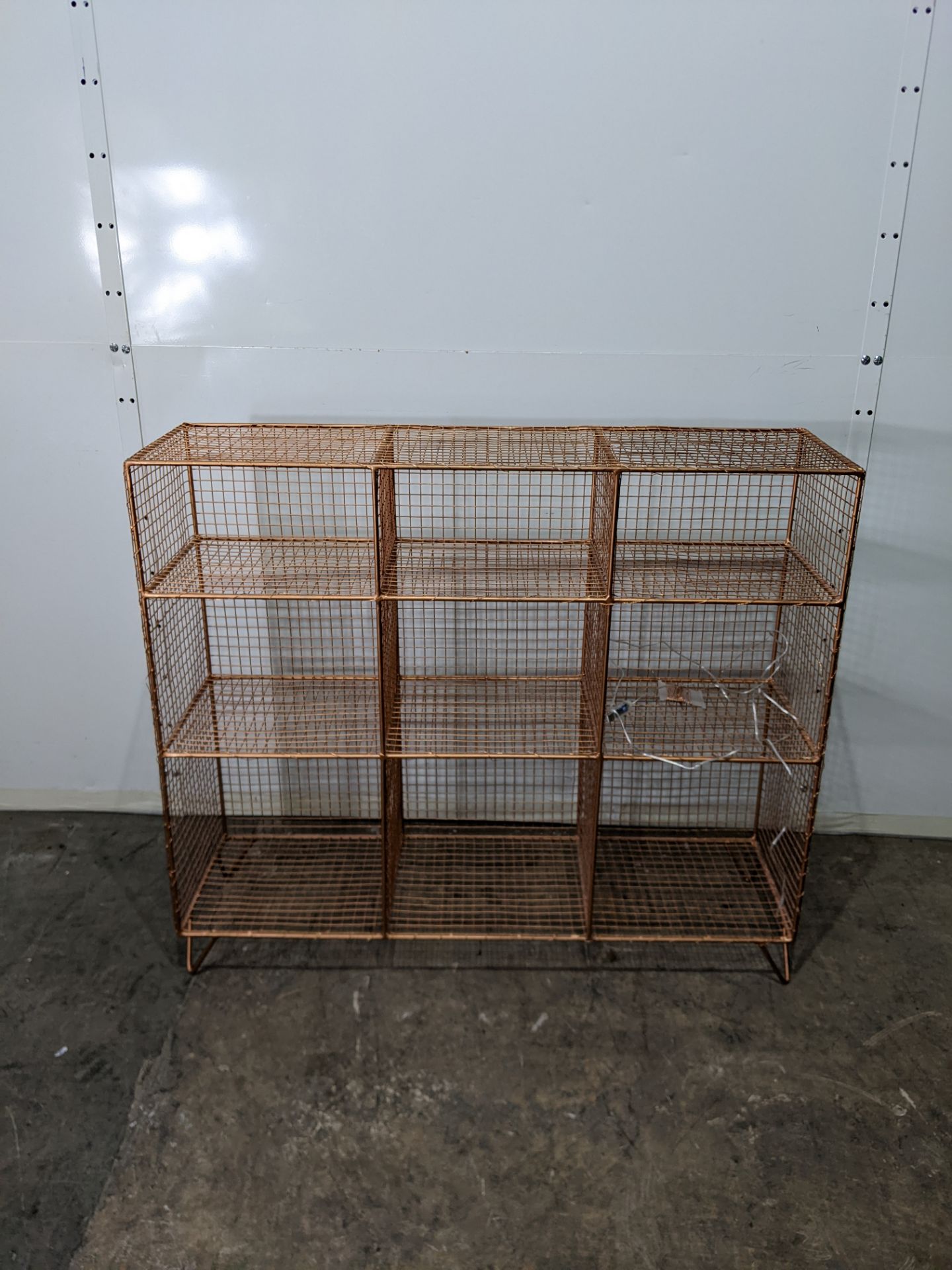 Bronze Effect 9 Holed Wire Shelf Unit