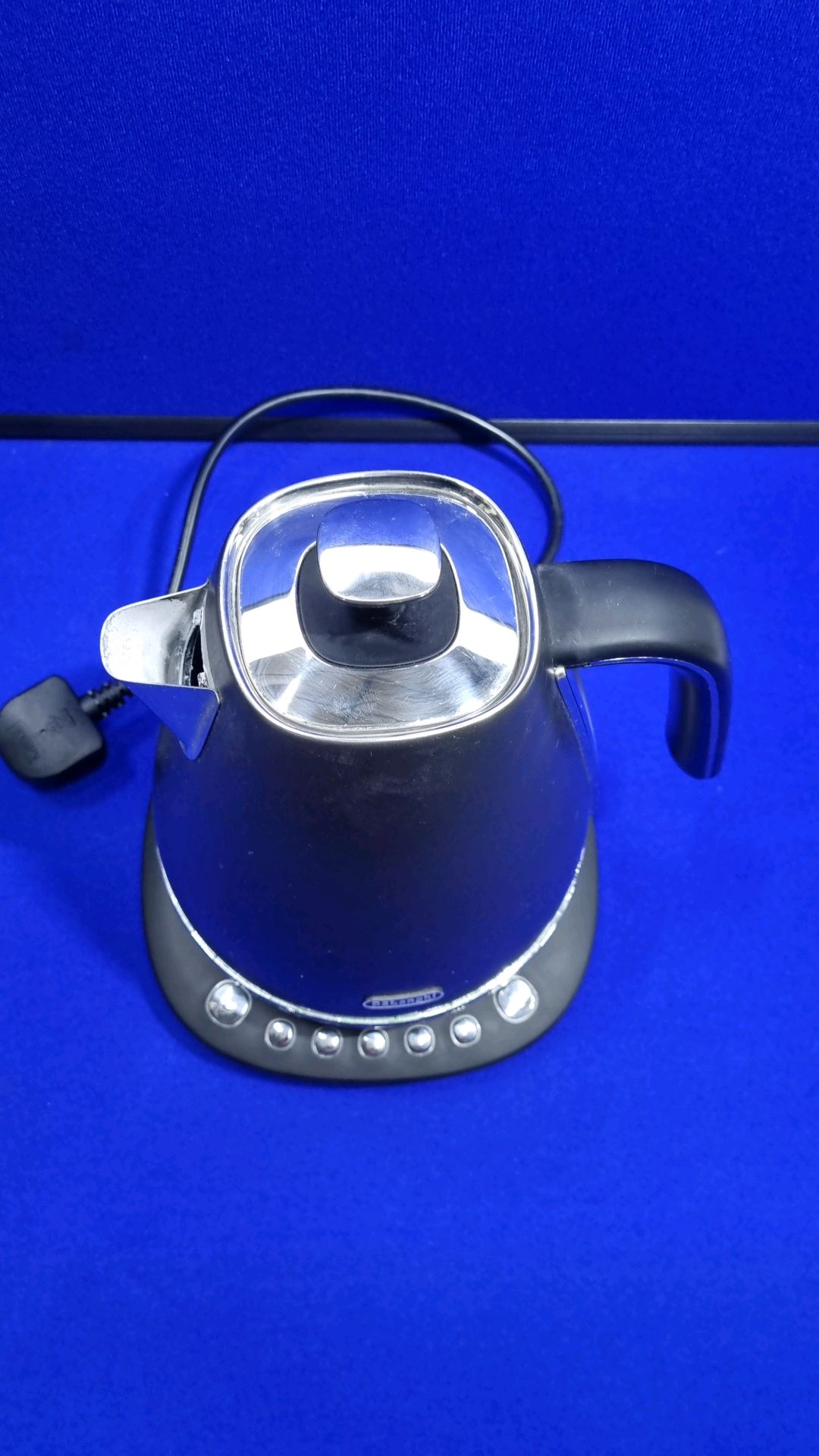 Delonghi KB13011.BK Kettle - Image 3 of 5