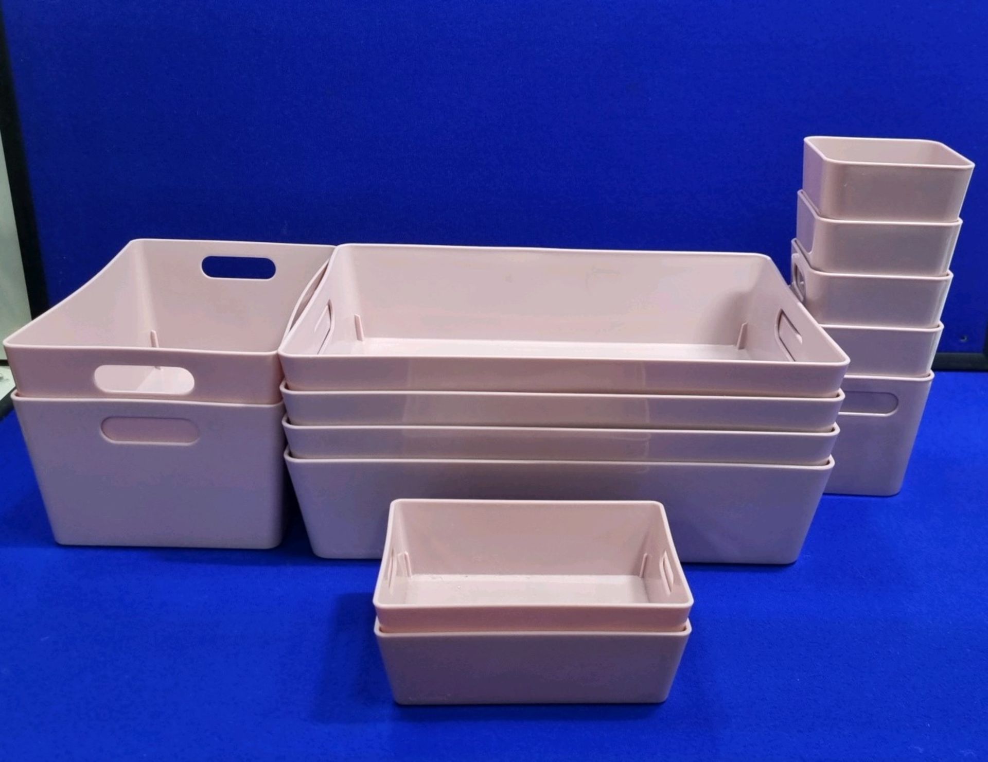 13 Pink Plastic Trays In Various Sizes