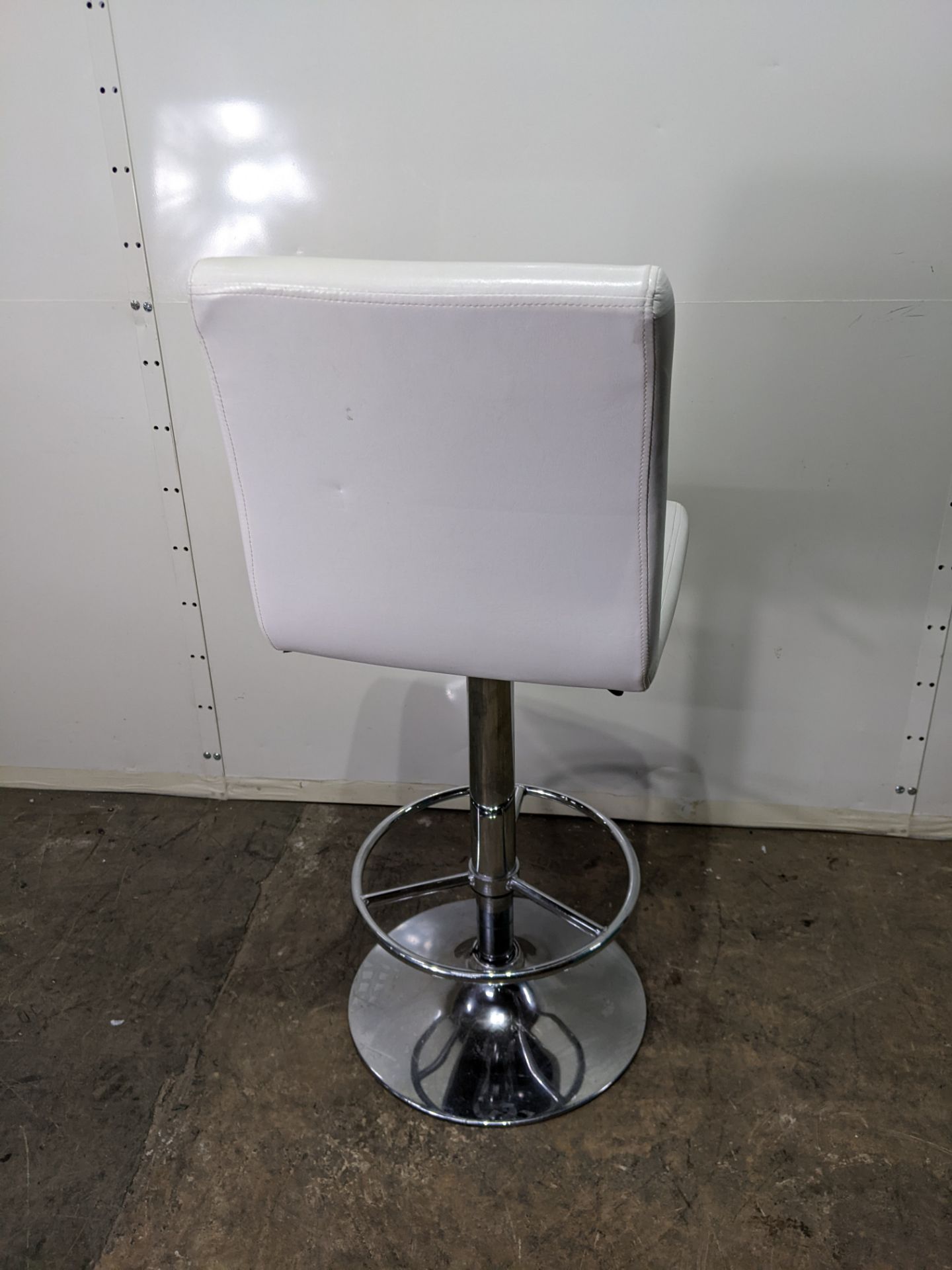 White Leather Effect PU Height Adjustable Bar Stool - Image 2 of 4