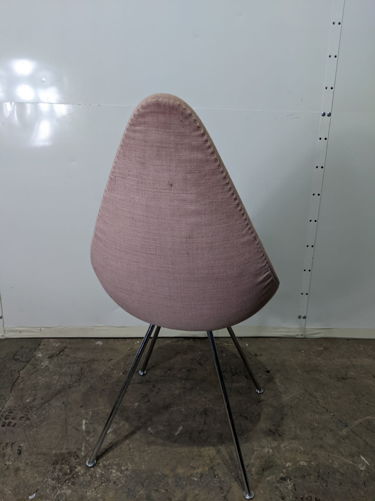 Fritz Hansen DROP Chair | Colour: Pale Pink| New Price - £925 - Image 5 of 6