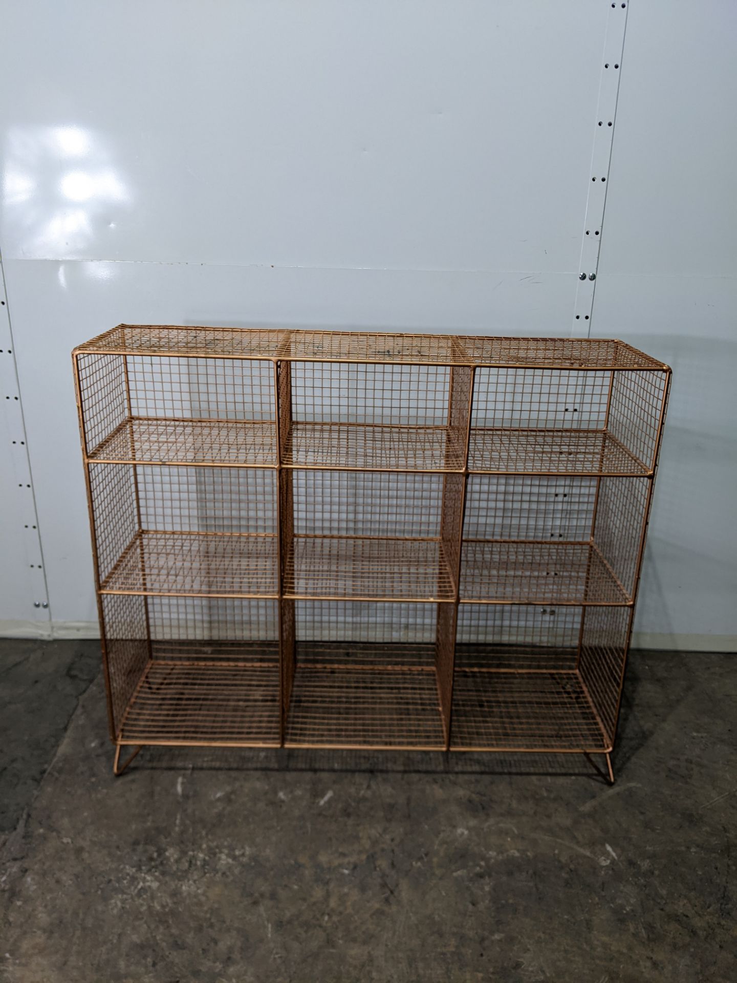 Bronze Effect 9 Holed Wire Shelf Unit