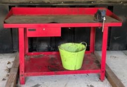 Clarke Metal Workbench w/ Mechanical Vice, Drawer & Undershelf