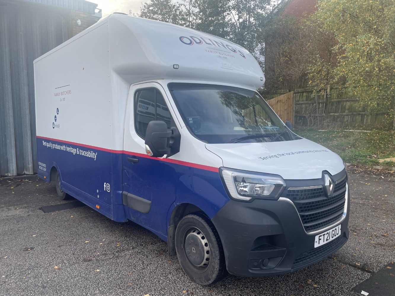 ONE LOT SALE | Renault Master LL35 Business DCI Diesel Refrigerated Mobile Butchers Shop | 21 Plate | 17,619 Miles