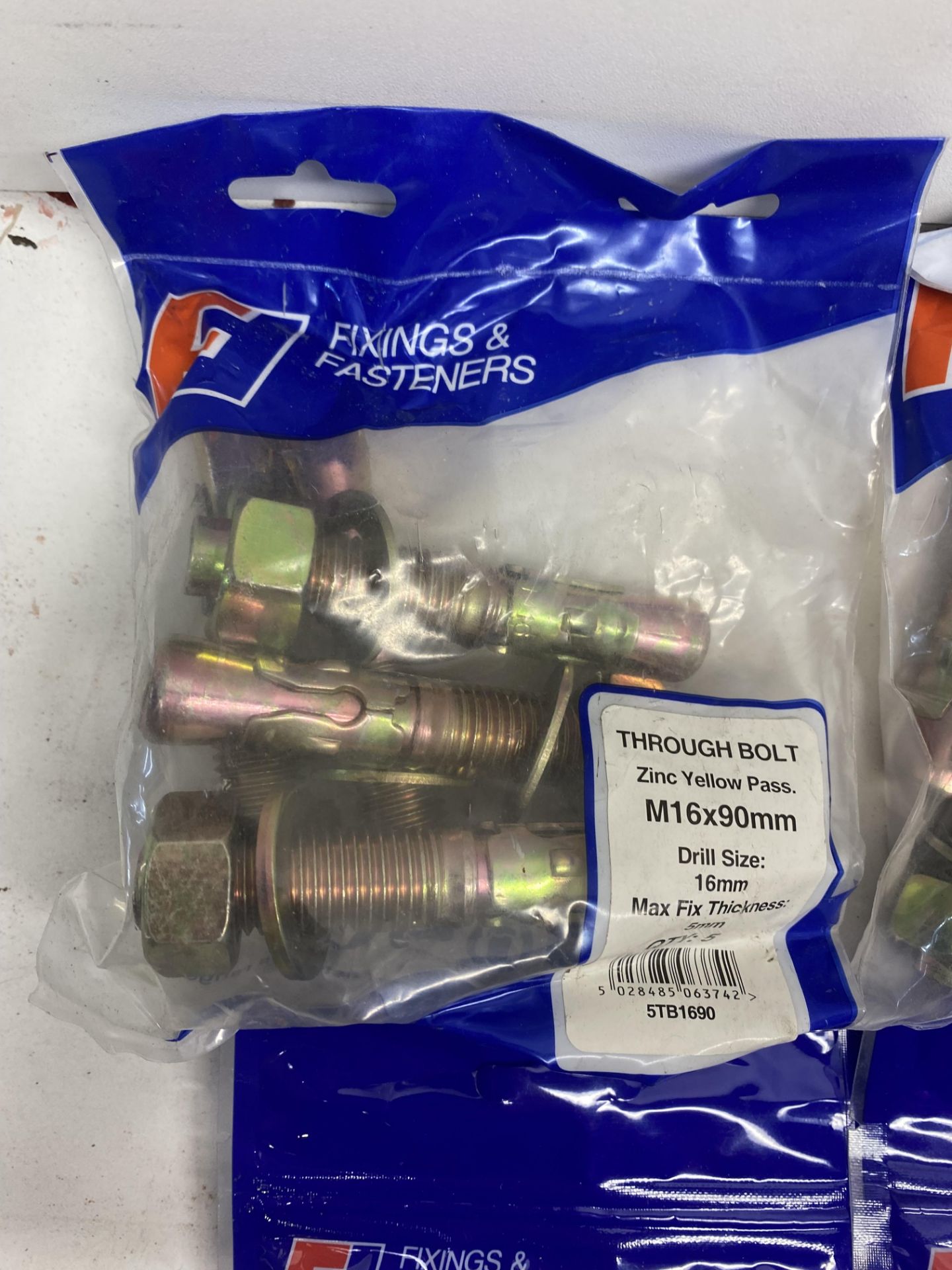 Mixed Lot Of Various Fixing & Fasteners Bolts & Hex Nuts - See Description - Image 2 of 11
