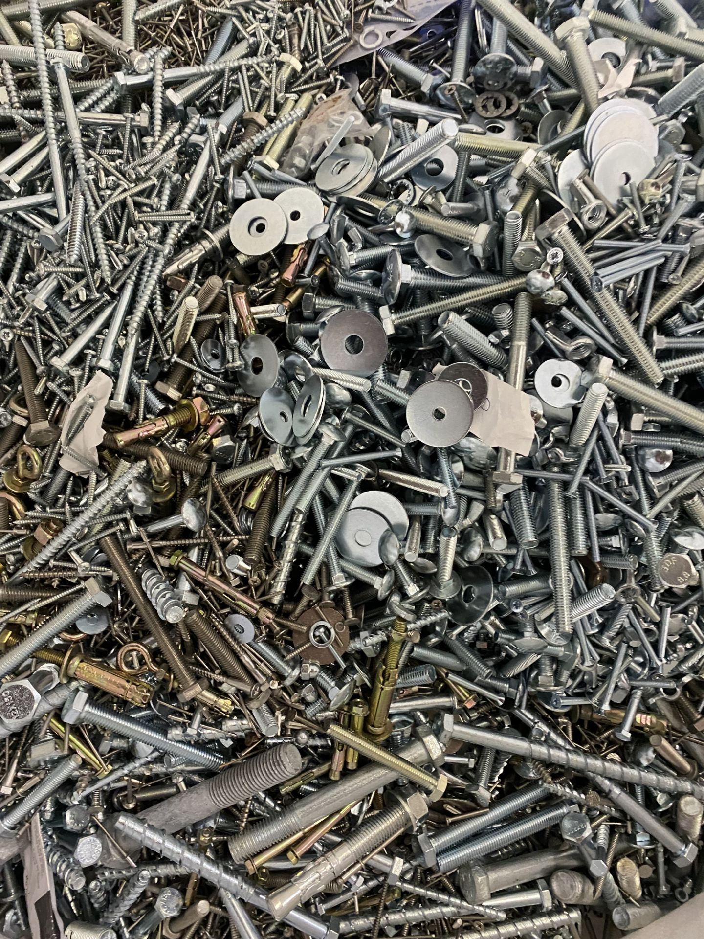 Approximately 250kg Bag Of Various loose Screws, Nuts, Bolts And Washers - Image 4 of 9