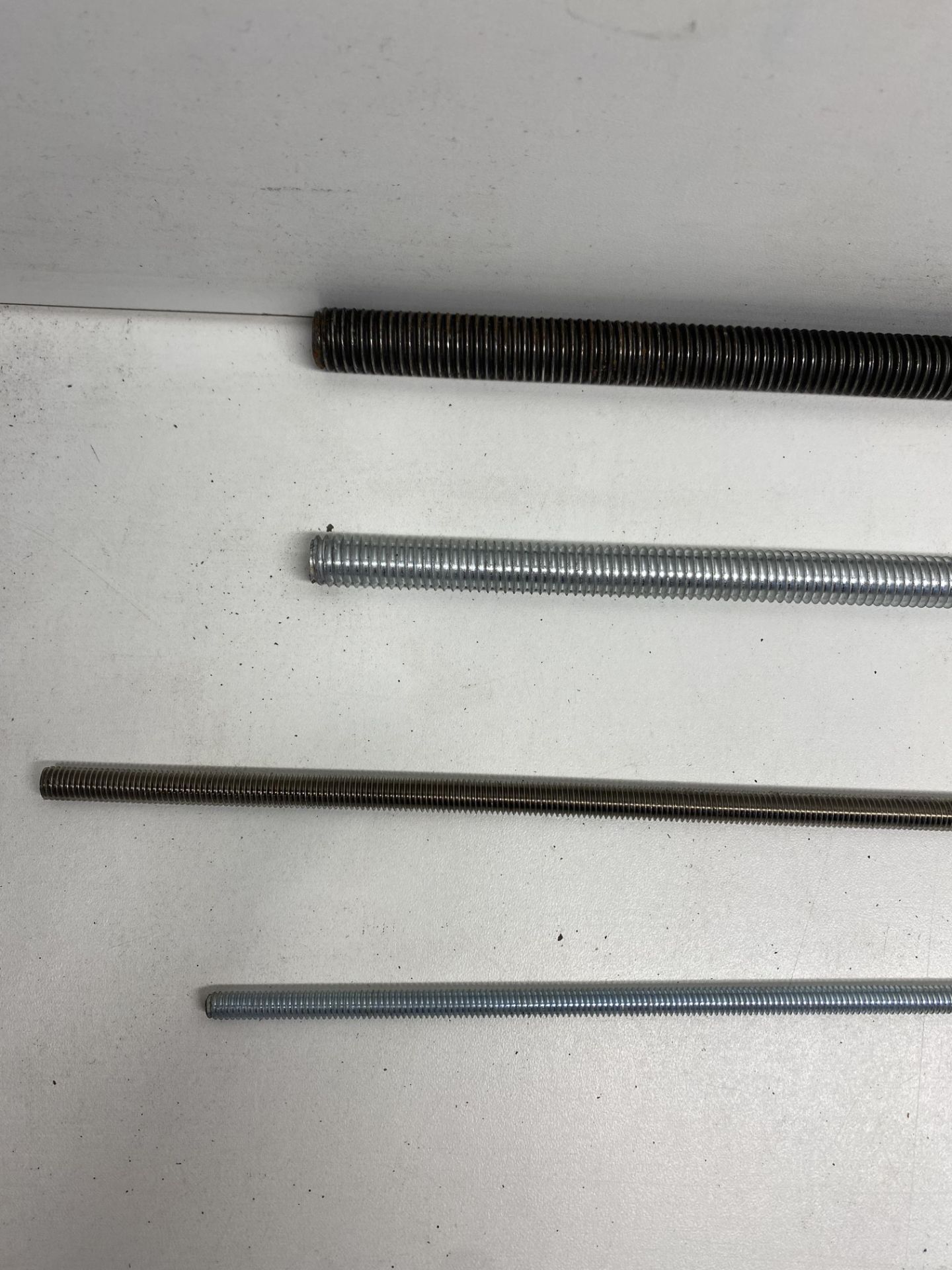 Approximately 65 x Various Sized Threaded Bars - Image 2 of 5