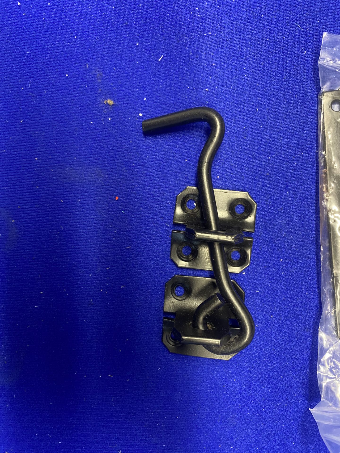 Large Quantity Of Various Gate Latches / Padlockable Door Bolts - Image 6 of 7