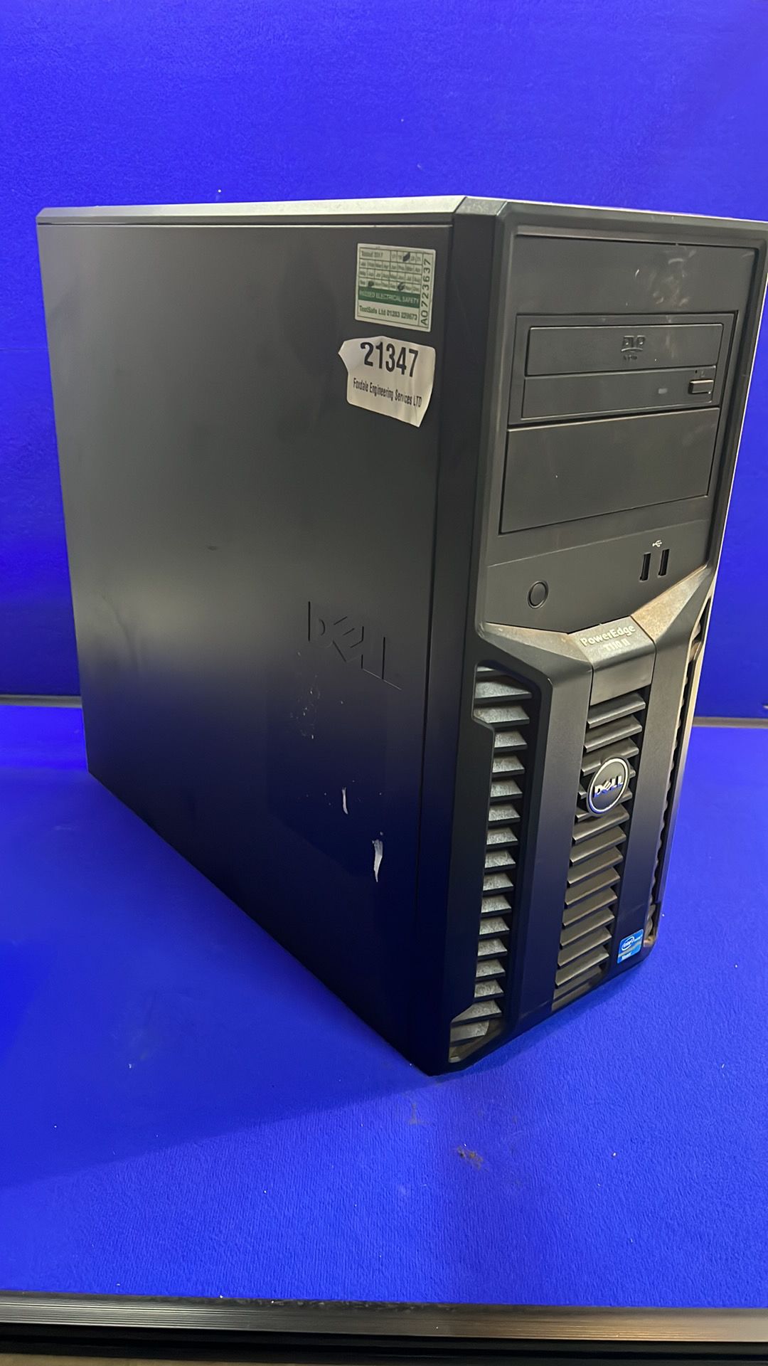 Dell PowerEdge T11011 Intel Xeon Inside Server Tower *NO HDD* - Image 2 of 5