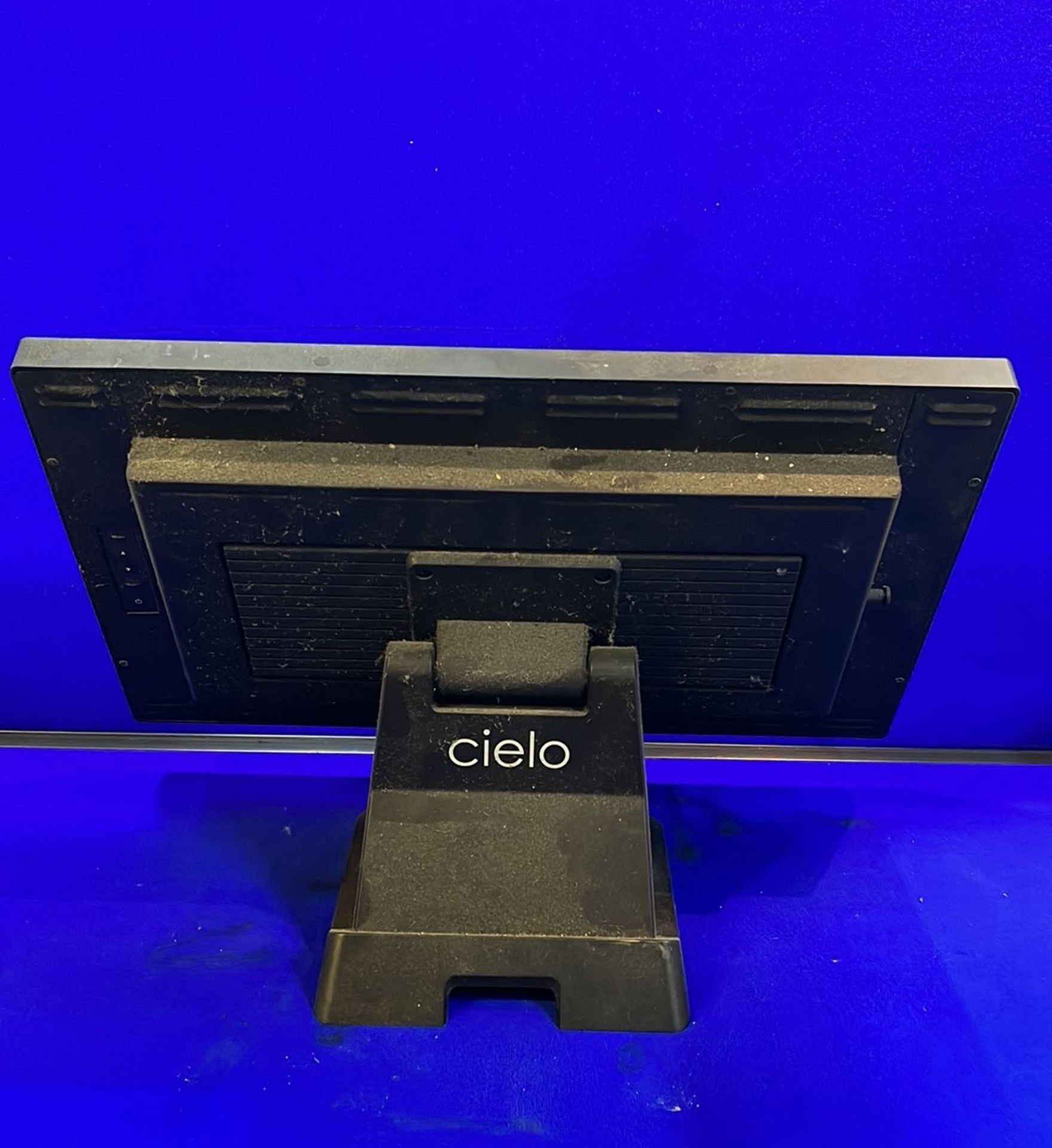 Cielo TER-CLO-220-003 21.5" Touchscreen Computer *NO Power Supply* - Image 3 of 4