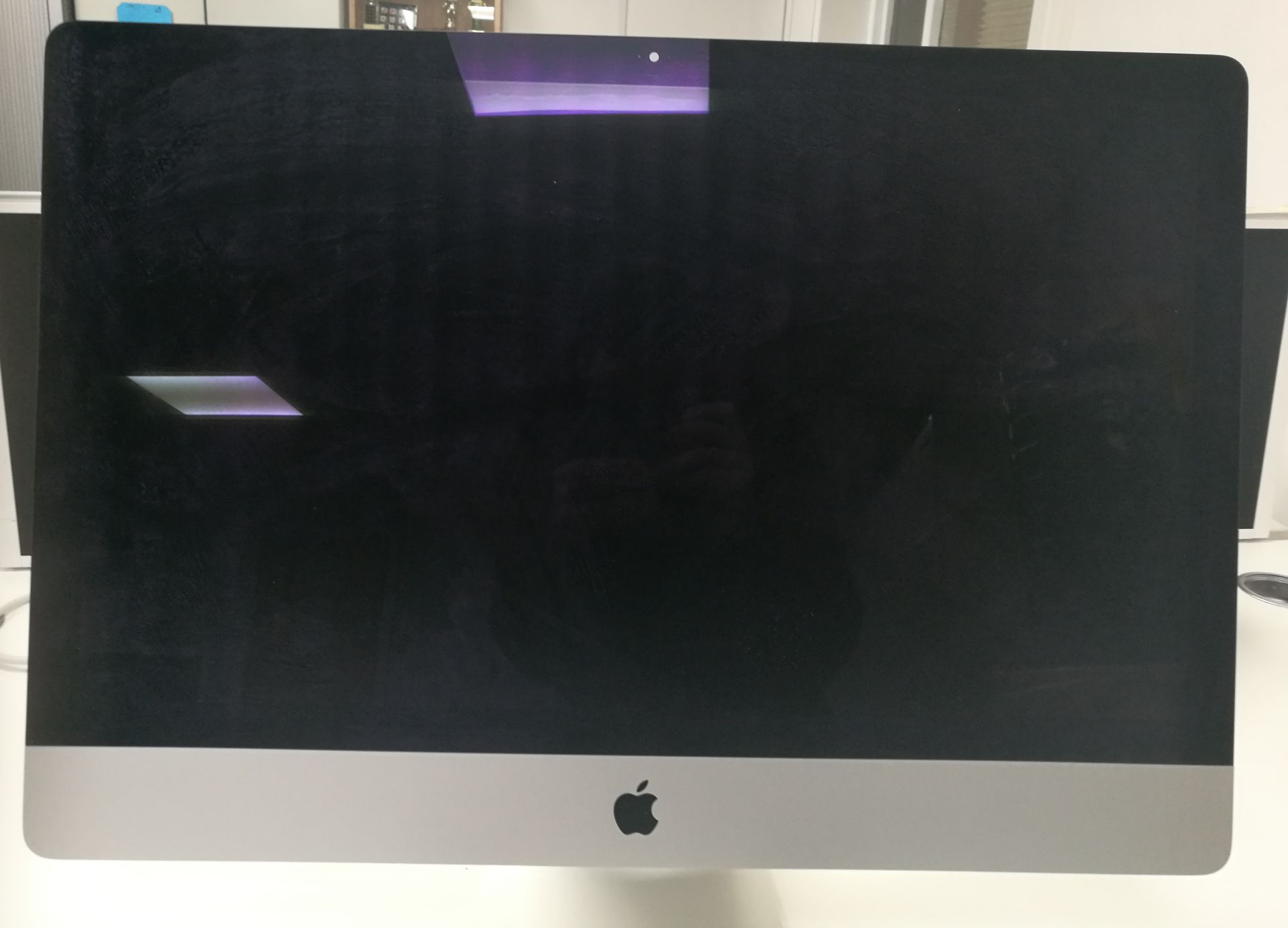 27" Apple iMac with Retina 5k display | Incl. Apple Magic Keyboard & Mouse - Image 6 of 6