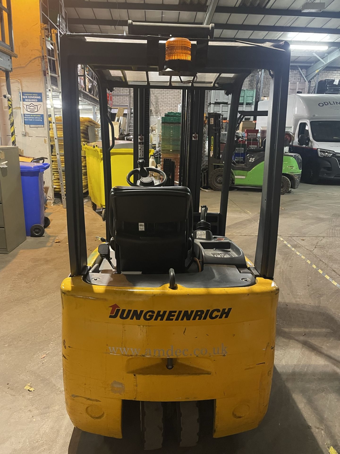 Jungheinrich LE16 1.6T Electric Forklift Truck w/ Charger - Image 5 of 7