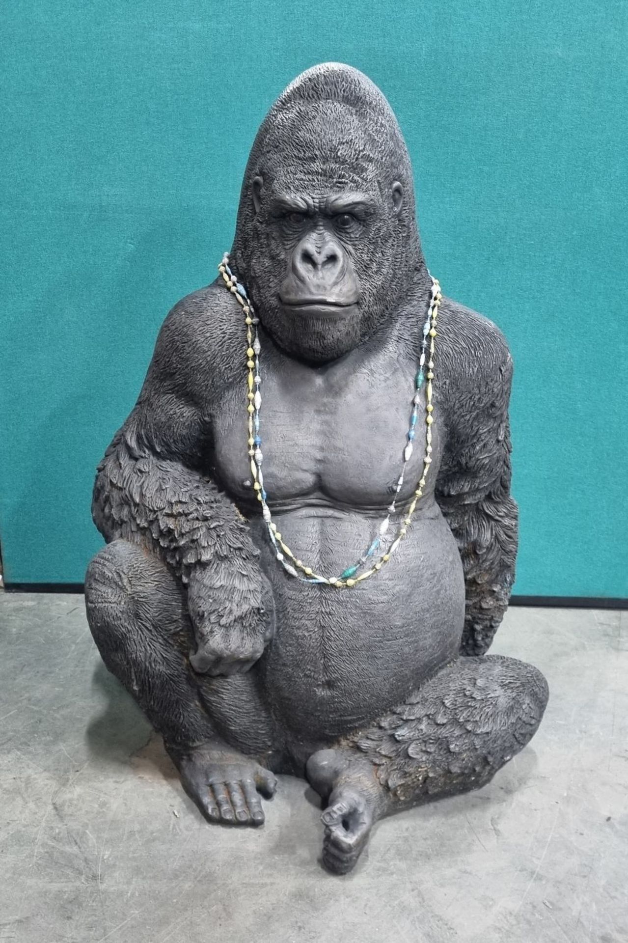 Ex Display Gorilla Garden Sculpture | Approximately 110cm x 80cm