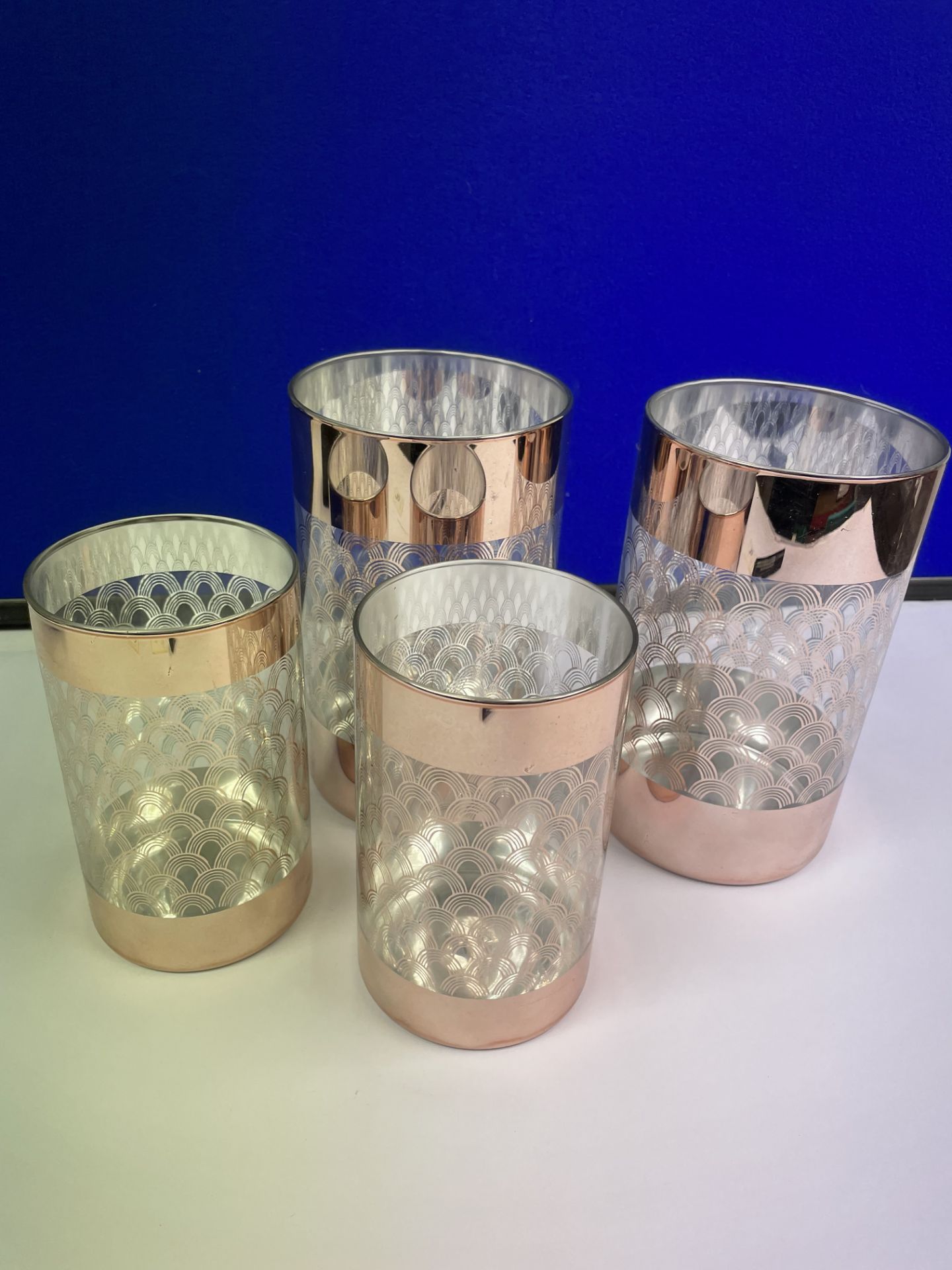 10 x Various Styles of Tealight Holders/Hurricane Vases - Image 6 of 6