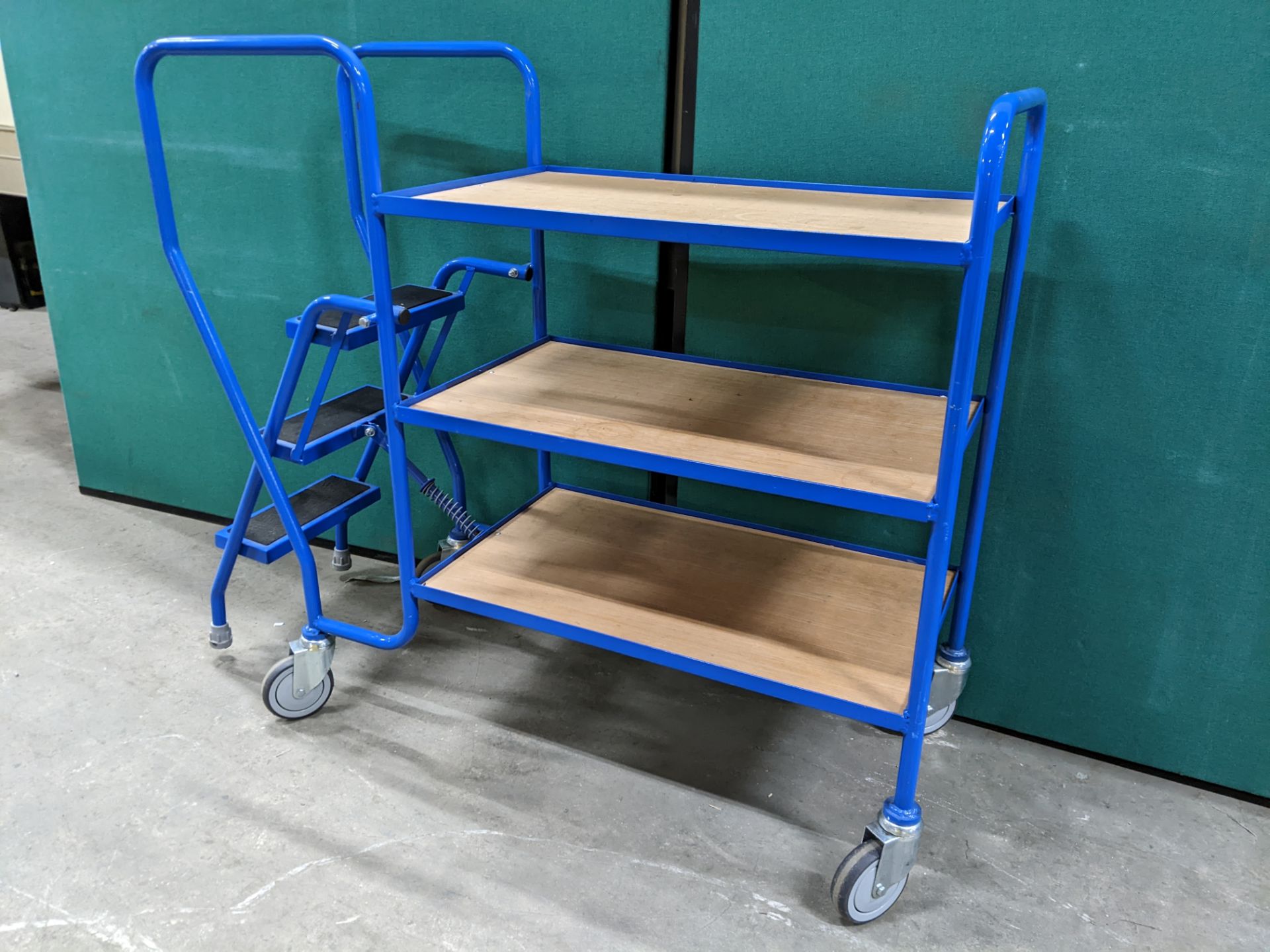 Heavy Duty Step Tray Trolley