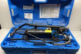 Cembre PO7000 Two Speed Hydraulic Foot Pump