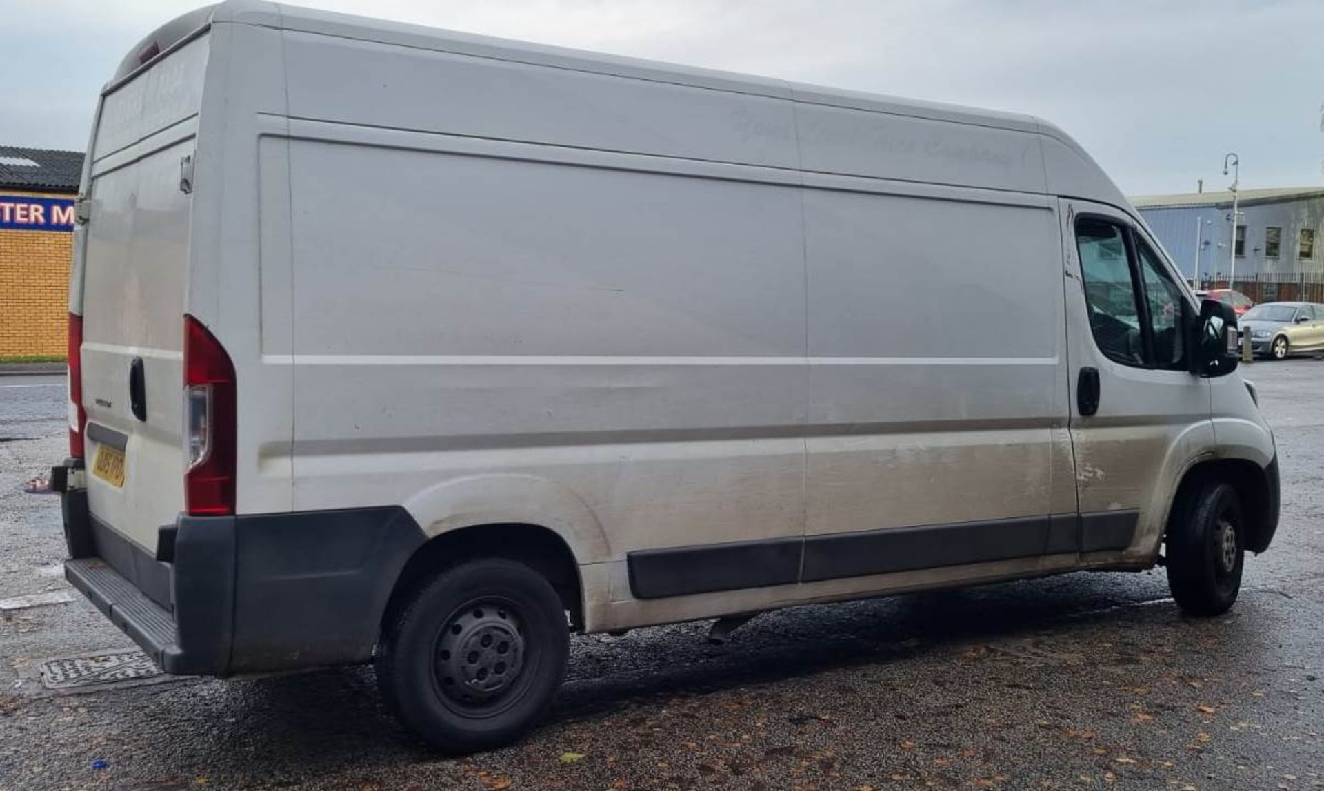 Peugeot Boxer 335 Professional L3 Diesel Panel Van | OU15 VPO | 160,634 Miles - Image 4 of 20