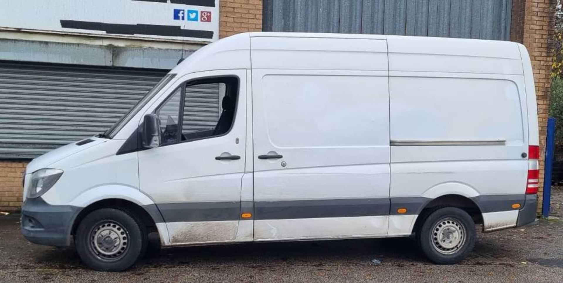 Mercedes-Benz Sprinter 313 CDI Diesel Panel Van | LL63 UBO | 242,301 Miles - Image 3 of 18