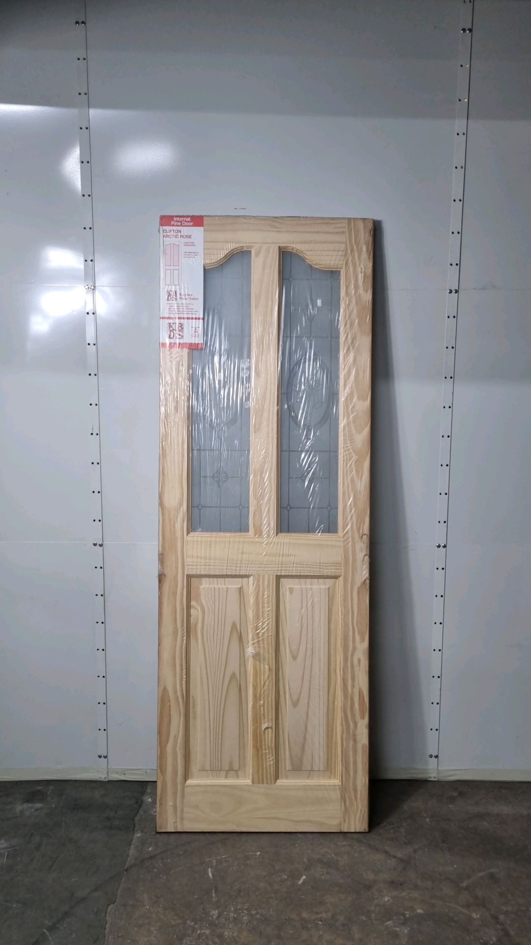 Ex Display KBDS Clifton Artic Rose Pine Door