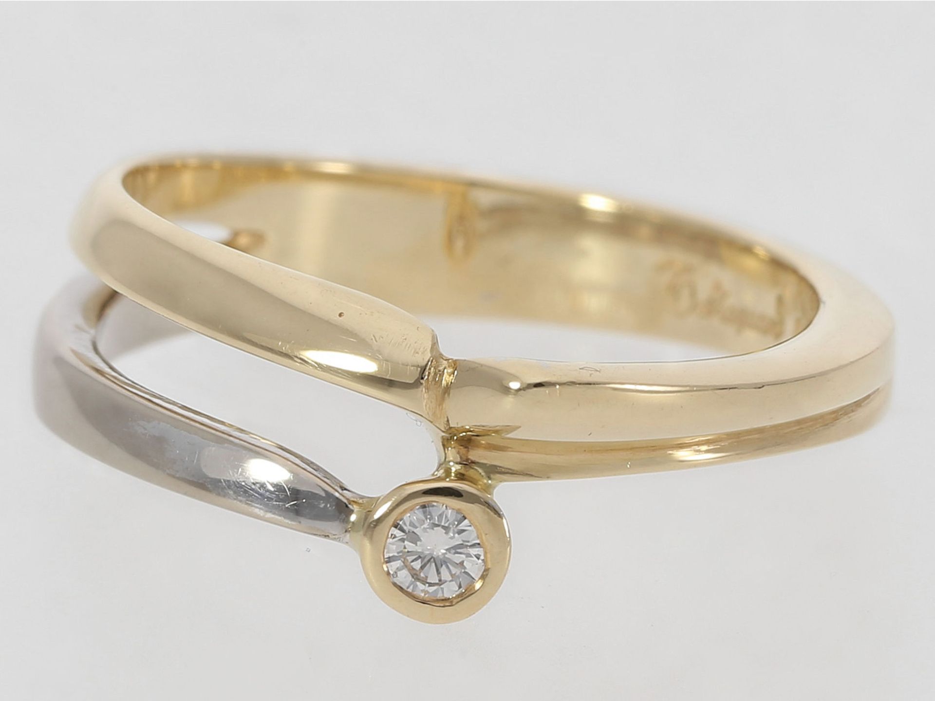 Ring: attraktiver vintage Bicolor-Brillantring, 14K Gold: Ca. Ø18mm, RG56, Breite oben ca. 7,5mm, ca - Image 2 of 2