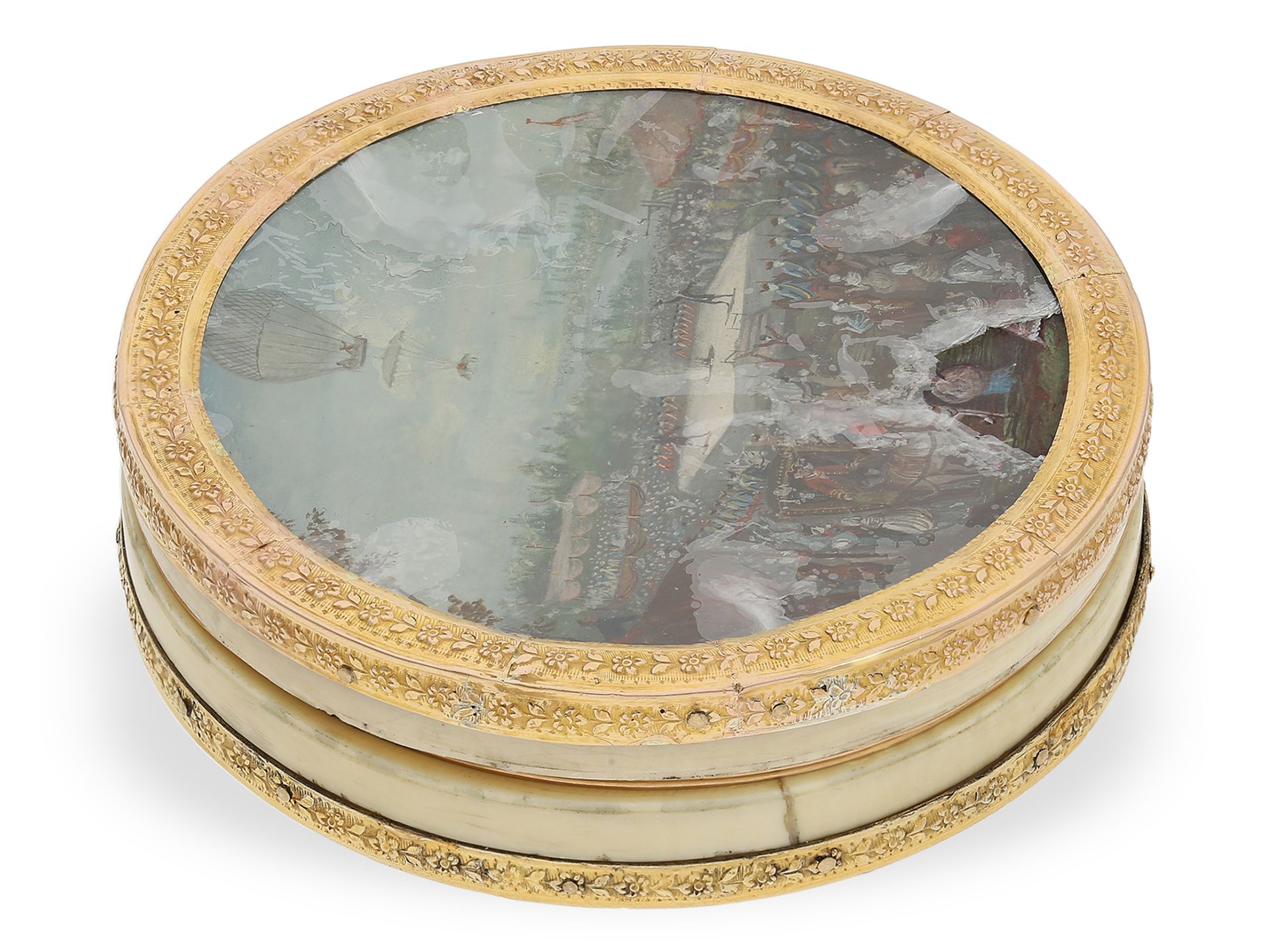 Unique antique snuff box, gold/ivory/tortoiseshell, painting "Circus Spectacle with Rise of a Balloo - Image 4 of 5