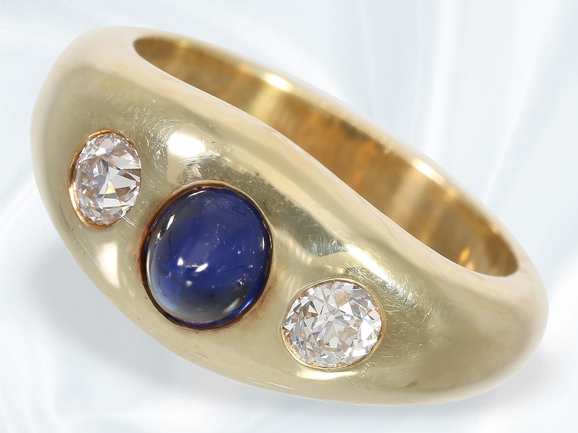 Ring: 14K goldener Bandring mit Saphir- und Diamantbesatz - Bild 3 aus 3