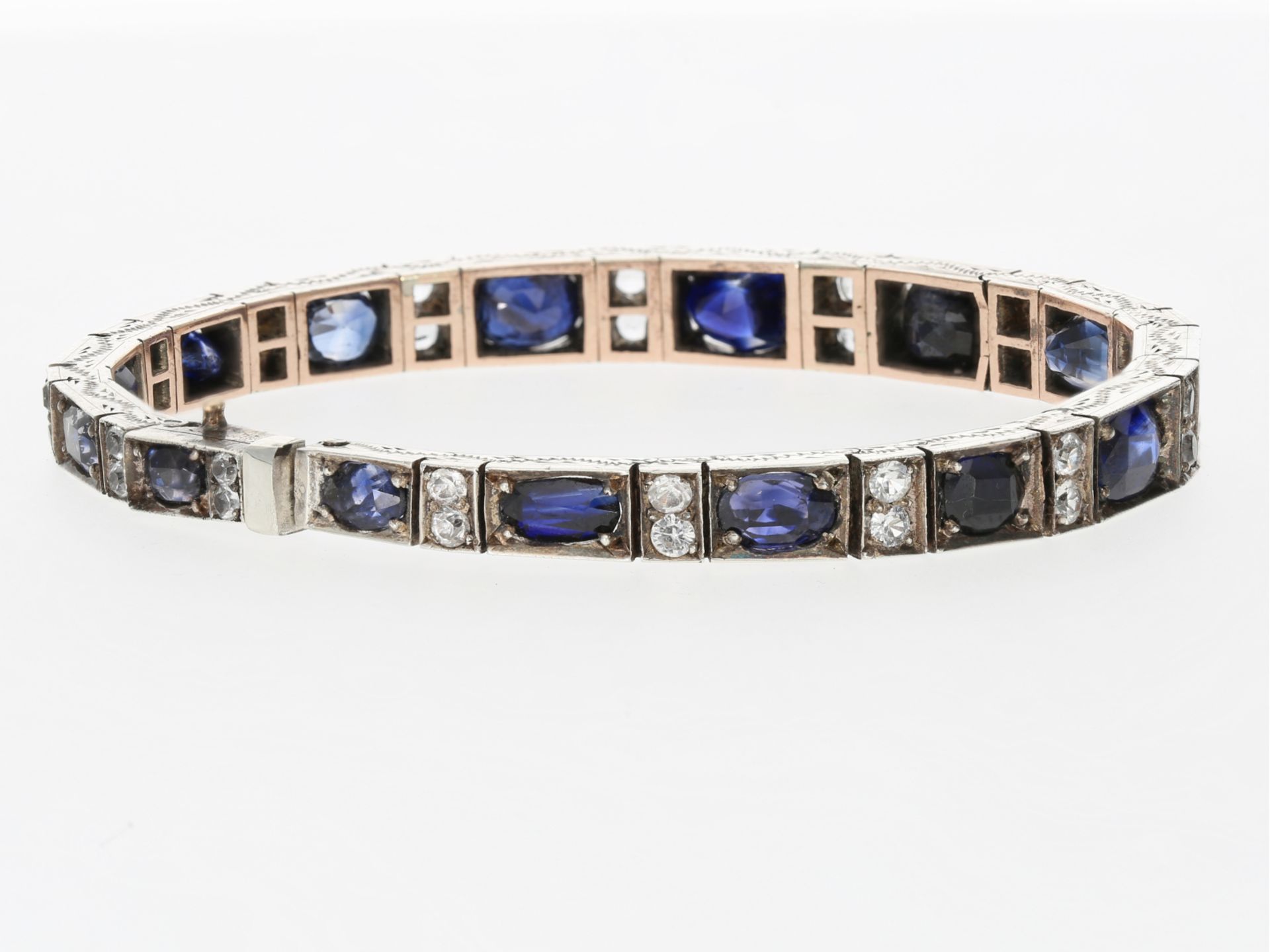 Armband: dekoratives und seltenes Art déco Armband mit blauen und weißen Saphiren