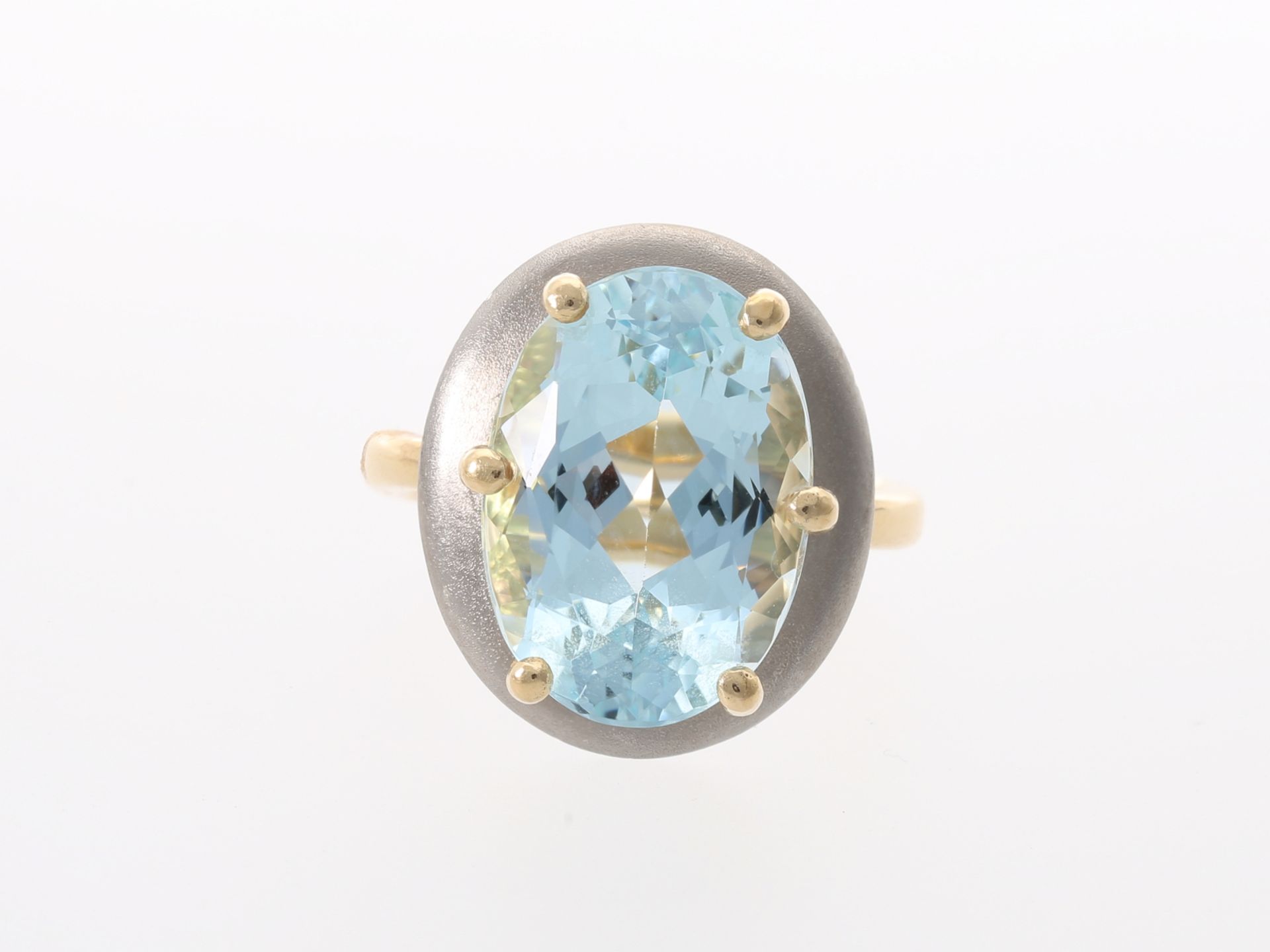 Ring: moderner Goldschmiedering mit schönem Aquamarin, 18K Gold - Bild 3 aus 5