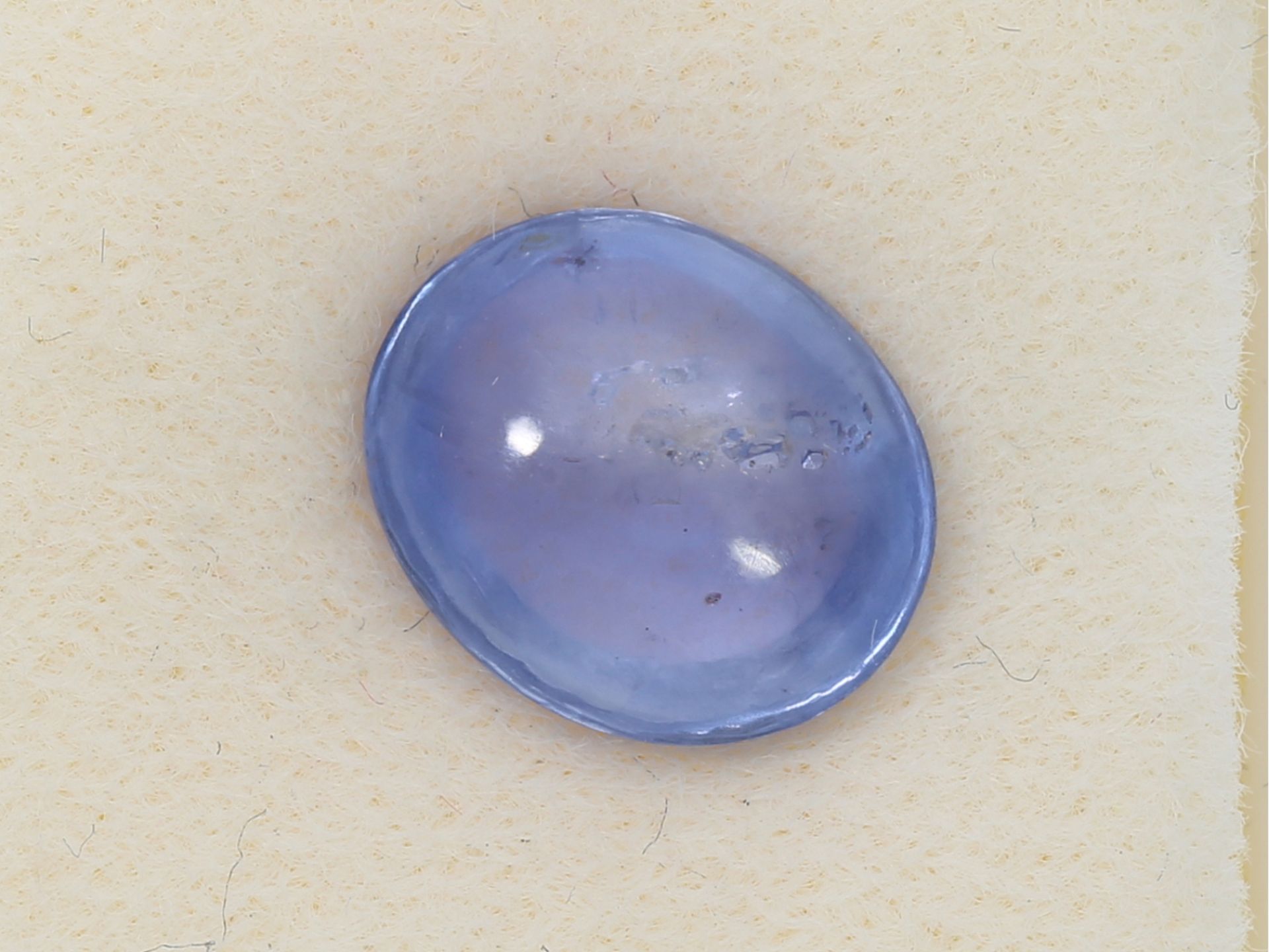 Saphir: natürlicher ovaler Saphir von ca. 4,63ct, schöne Farbe