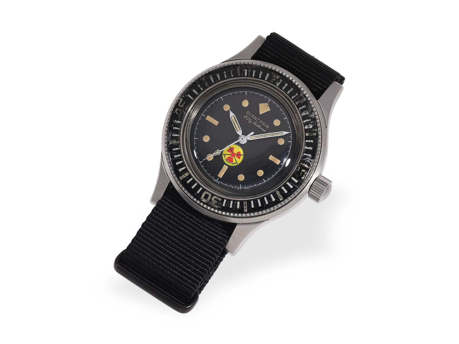 Armbanduhr: bedeutende frühe vintage Blancpain Fifty Fathoms "No Radiation", mit Blancpain Gutachten - Bild 2 aus 9