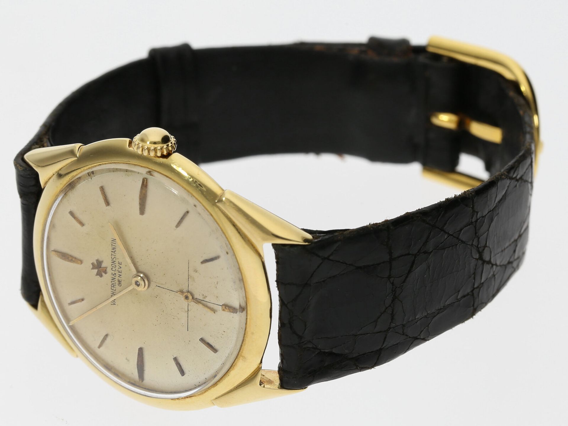 Armbanduhr: hochwertige, flache goldene vintage Vacheron & Constantin mit seltenem Gehäusedesign, ca - Bild 2 aus 3