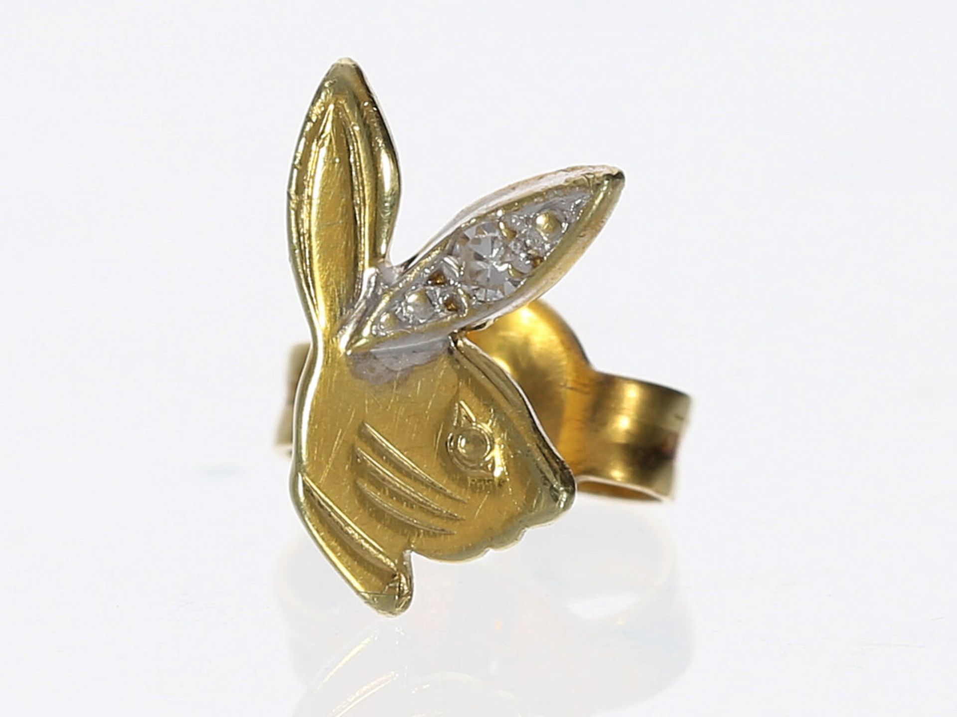Ohrschmuck: einzelner goldener Ohrstecker mit Diamant "Playboy Bunny" - Bild 2 aus 2