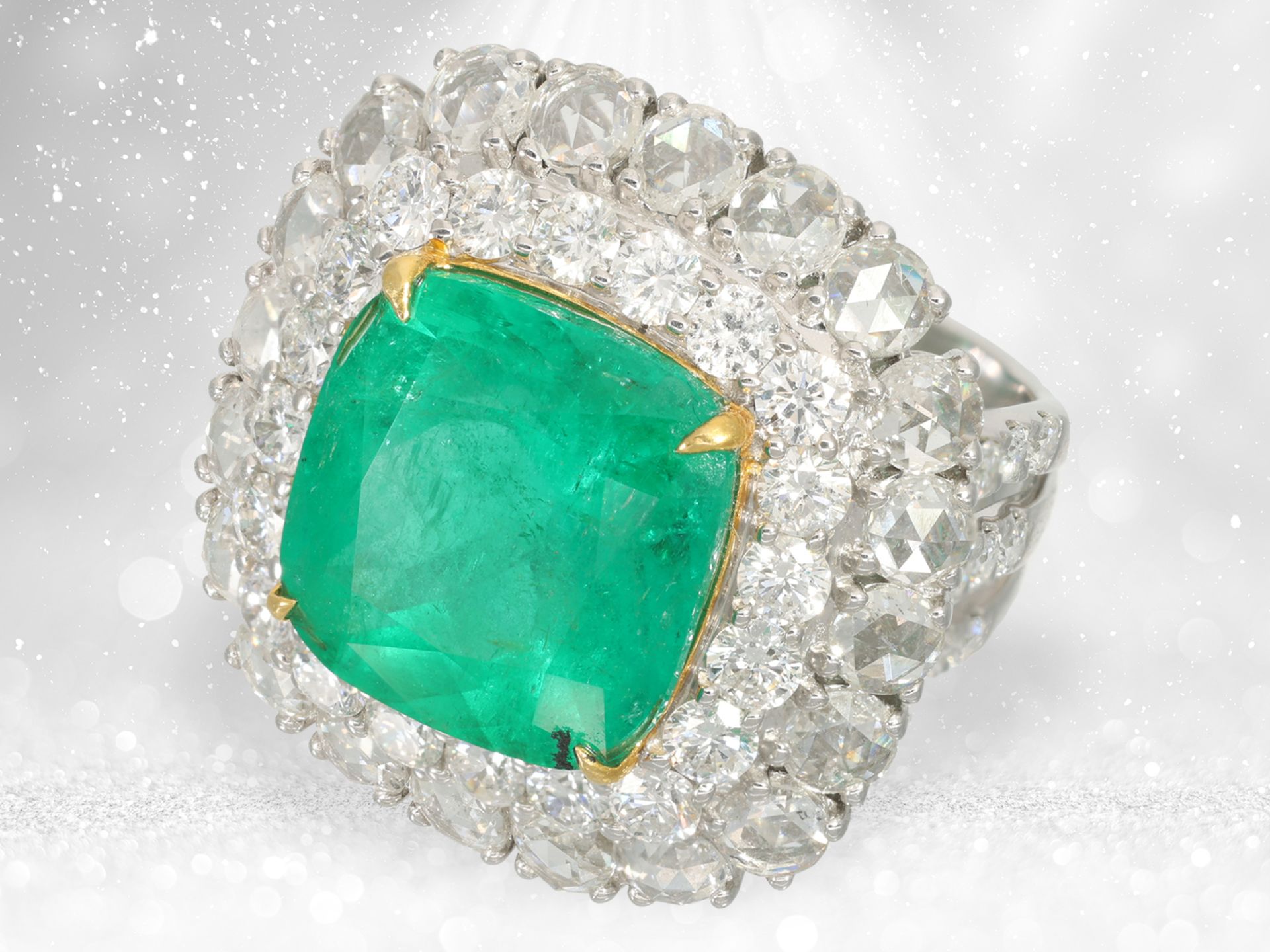 Ring: extremely high quality emerald ring, 11.32ct "Colombia - CE Insignificant", GRS report - Image 6 of 8