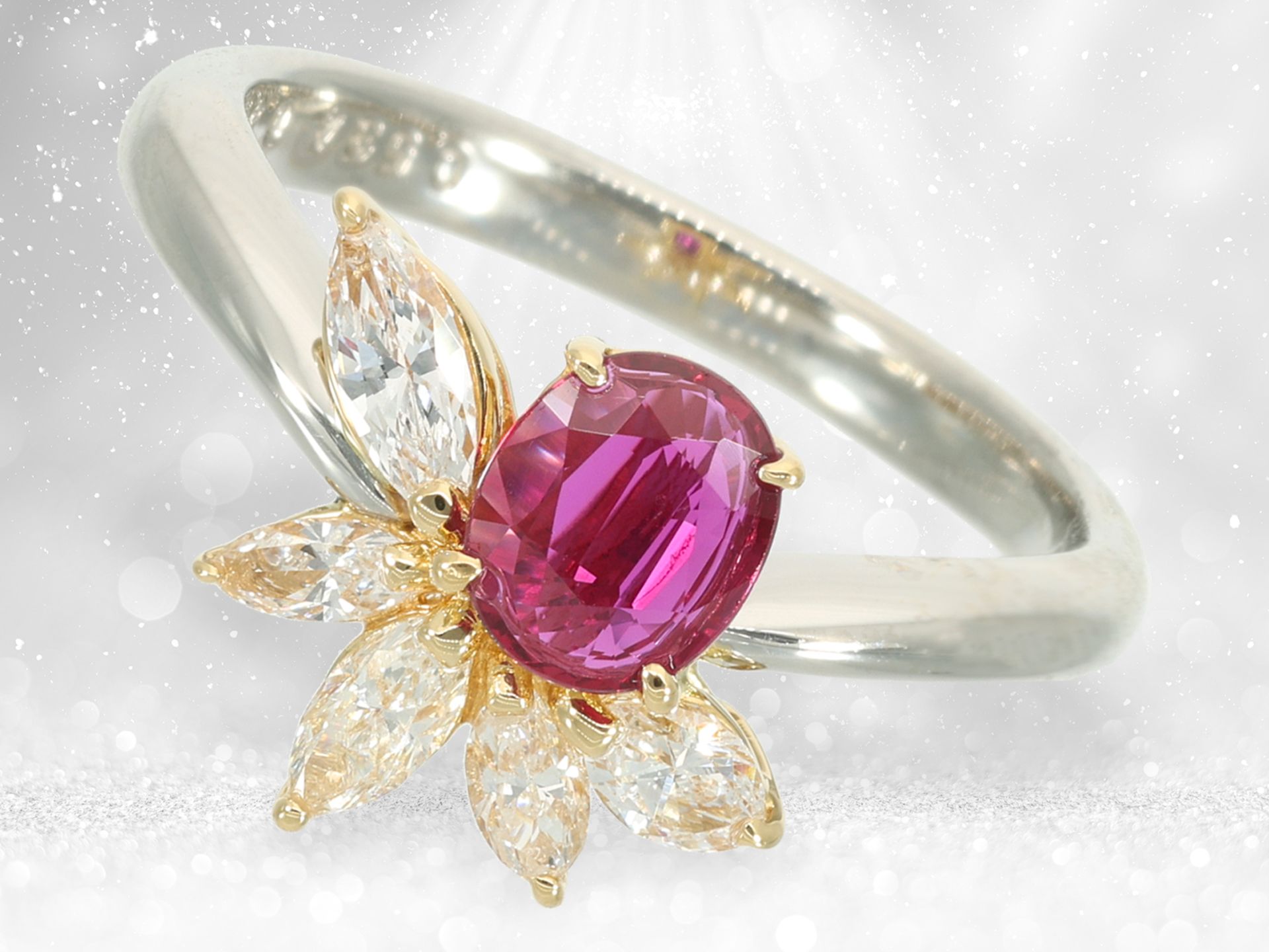 High-quality platinum ring with ruby and diamonds, finest quality, ruby 0.534ct "NO HEAT"