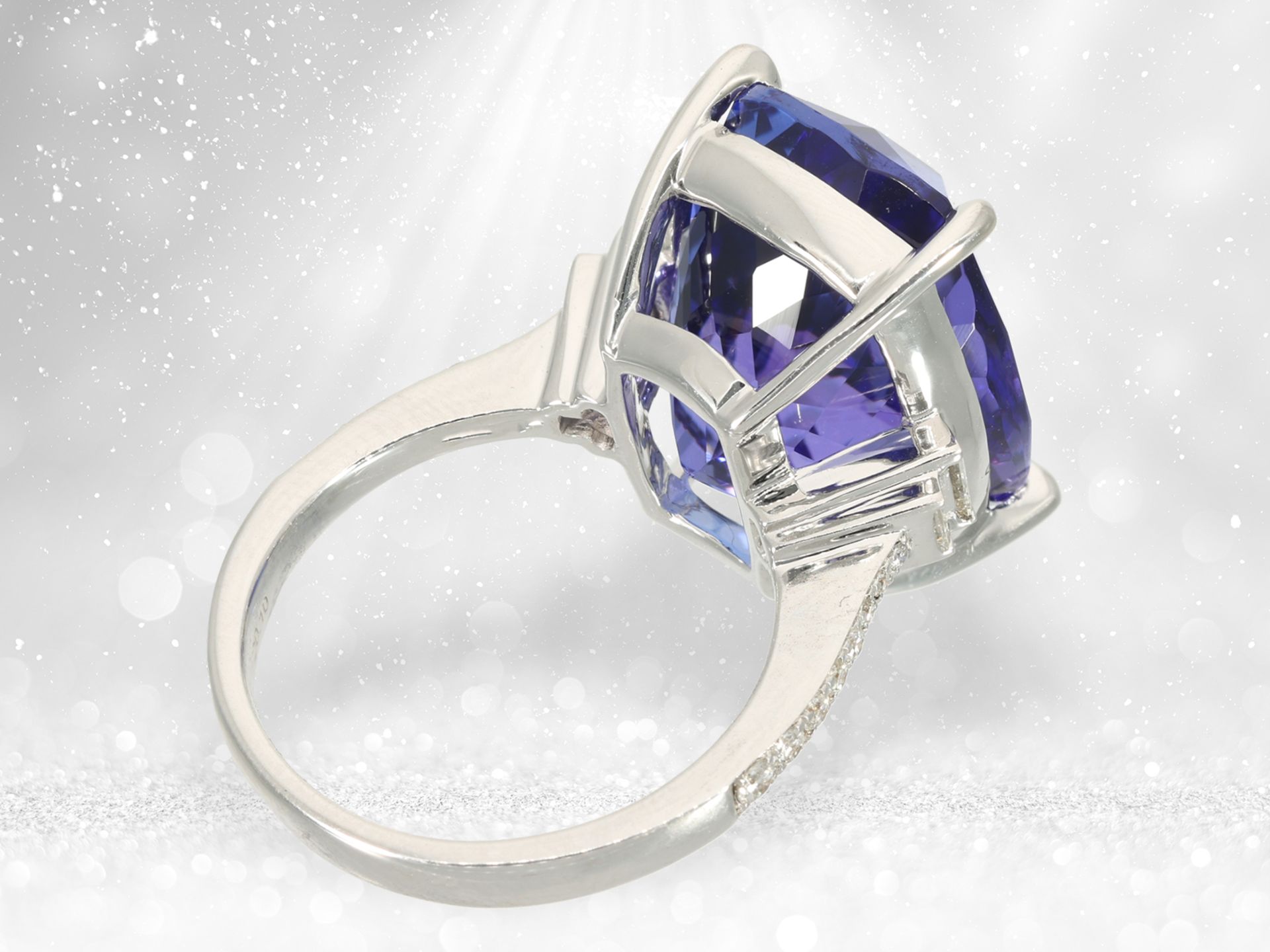 Ring: like new goldsmith ring with 20ct tanzanite in top quality - Image 4 of 4