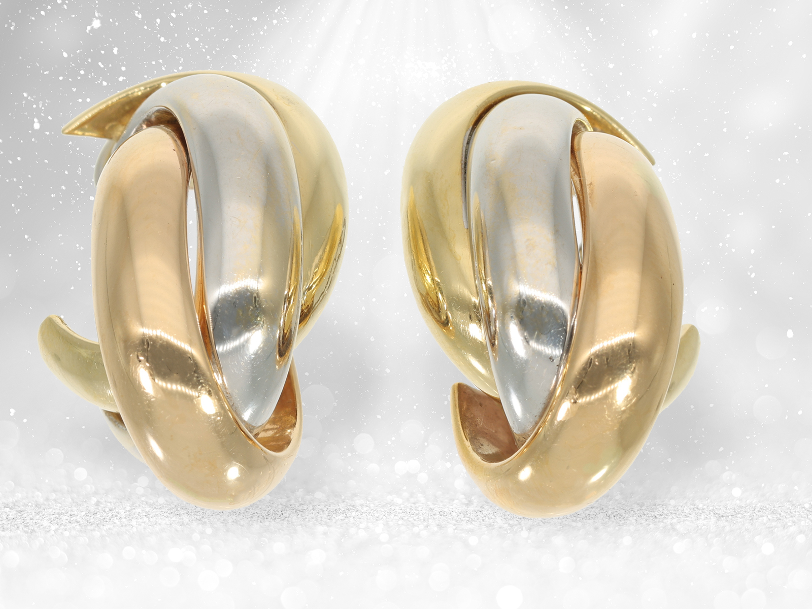 Earrings: exceptional, large vintage tricolour earrings, 18K gold