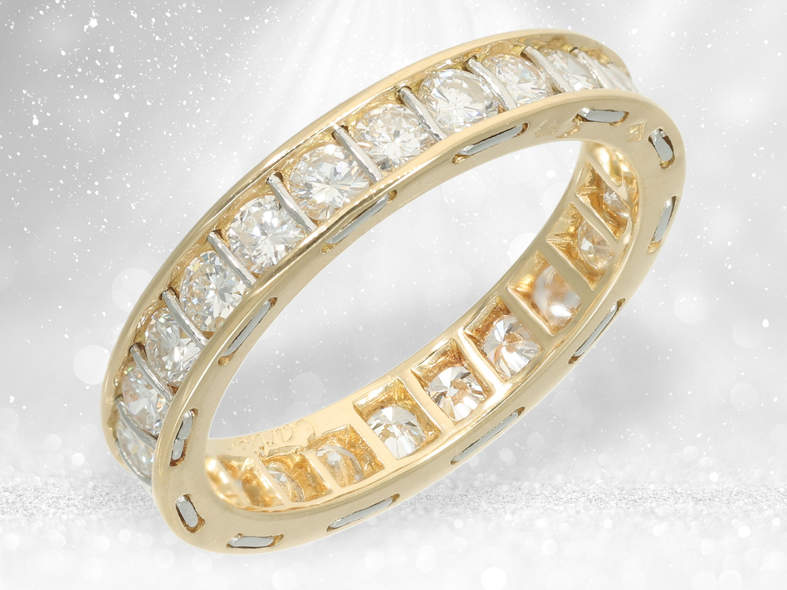 Luxurious vintage memory ring by Cartier, finest brilliant-cut diamonds of approx. 1.92ct, with box - Image 3 of 6