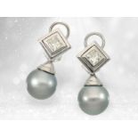 Ohrringe: hochwertige Diamantohrringe mit feinen Tahiti-Perlen, Markenschmuck von Wempe