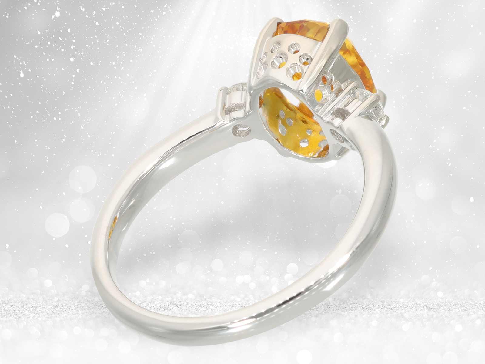 Unworn white gold goldsmith's ring with orange/yellow sapphire and brilliant-cut diamonds - Image 4 of 4