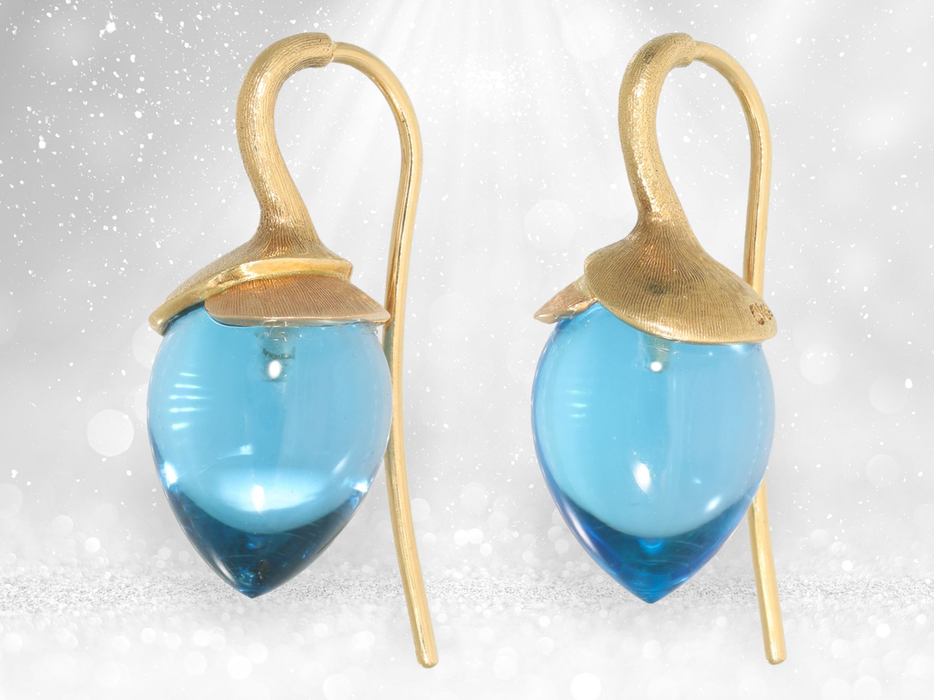 Ausgefallene goldene Designer-Topas-Ohrringe aus dem Hause Ole Lynggaard, Modell "Lotus Drop" - Bild 3 aus 4