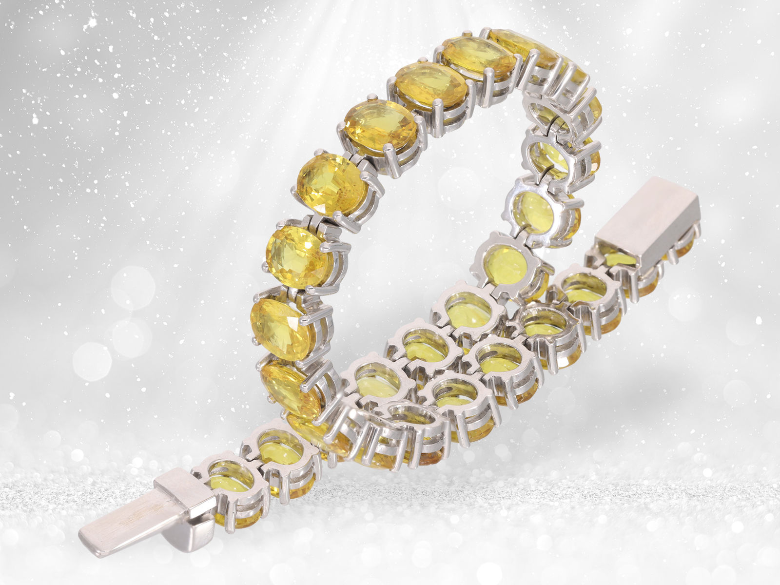 Modern 18K goldsmith's bracelet with yellow sapphires totalling approx. 42ct, valuable handwork by S - Image 4 of 4