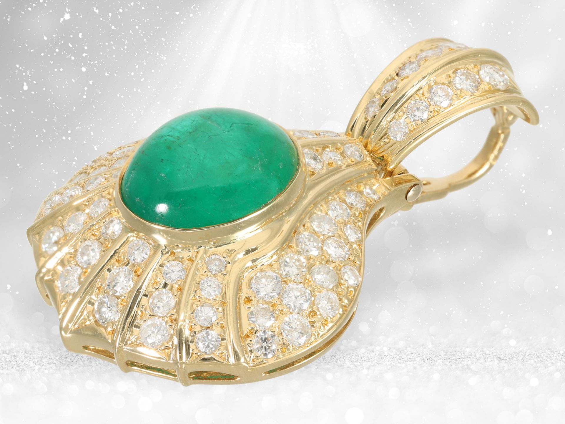 Pendant: lavish goldsmith's pendant with emerald and brilliant-cut diamonds, approx. 10ct - Image 4 of 5