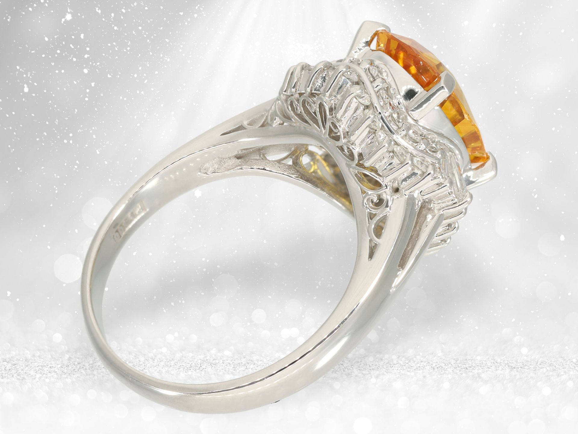 Ring: exclusive platinum ballerina ring with precious gemstone set, like new - Image 4 of 4