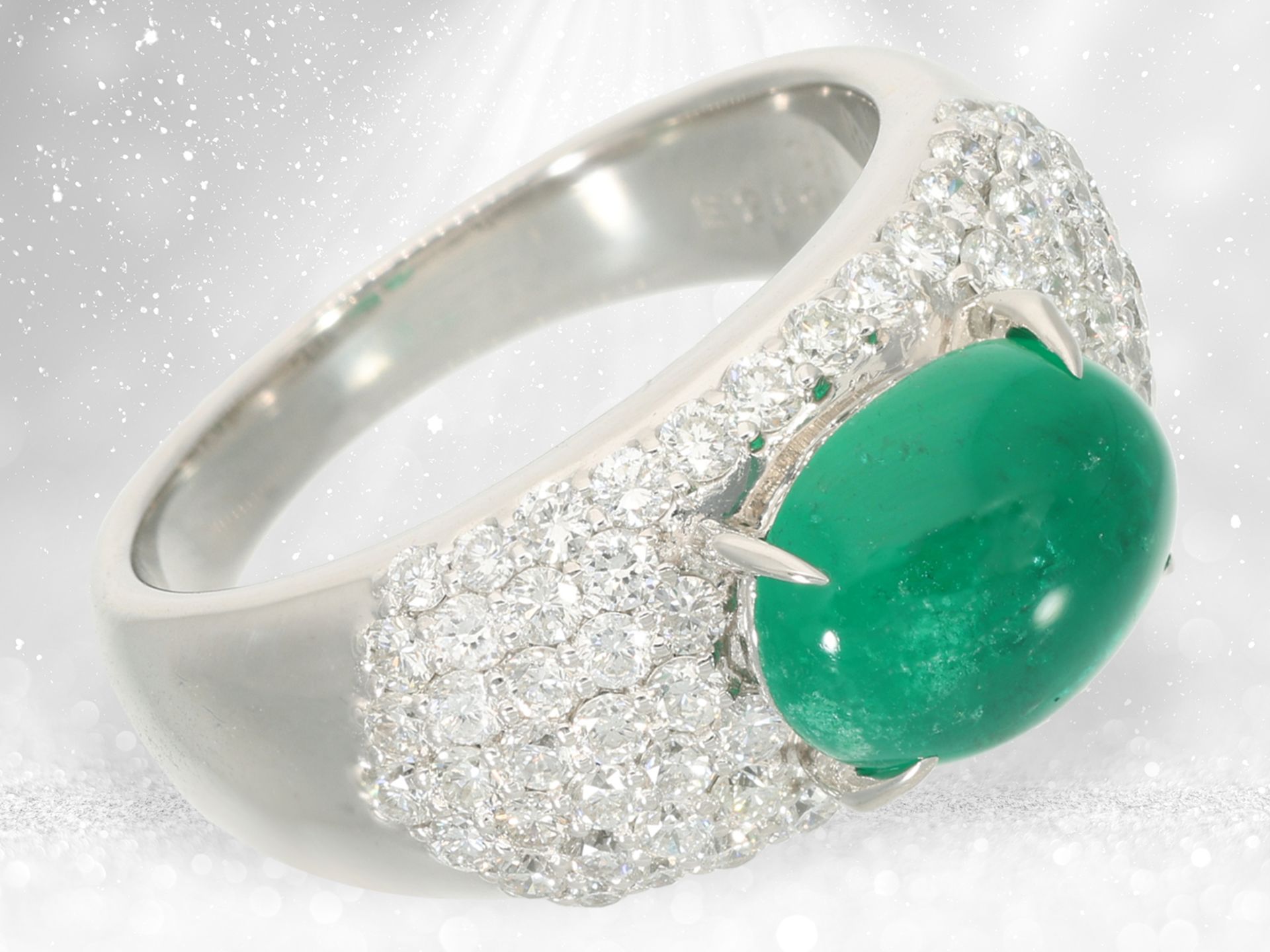 Ring: exclusive platinum ring with emerald and brilliant-cut diamonds "Cocktail Ring", like new - Image 4 of 5