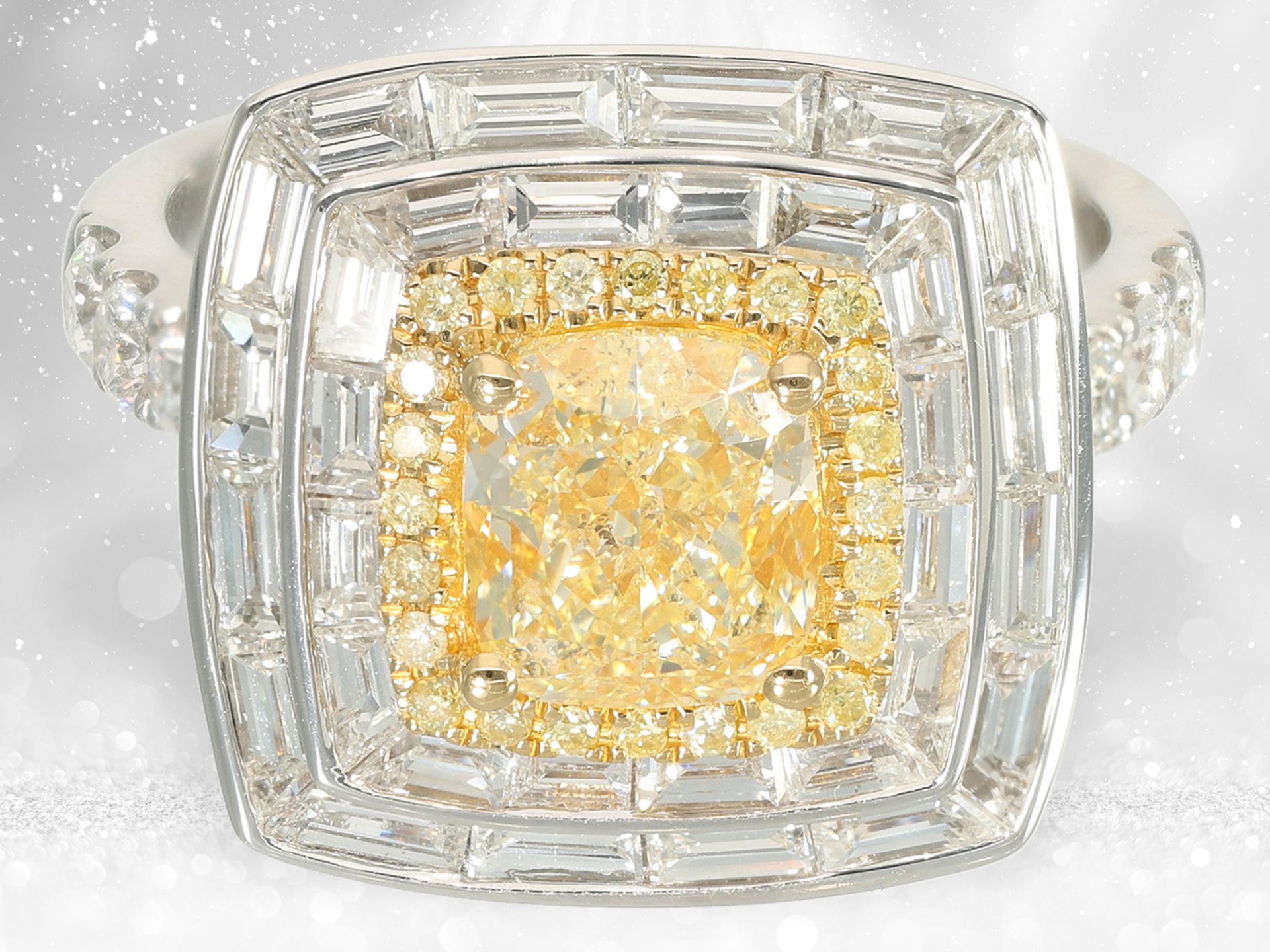 Ring: extremely elaborately crafted diamond ring, centre stone "Yellow Cushion" of 2ct - Image 3 of 5