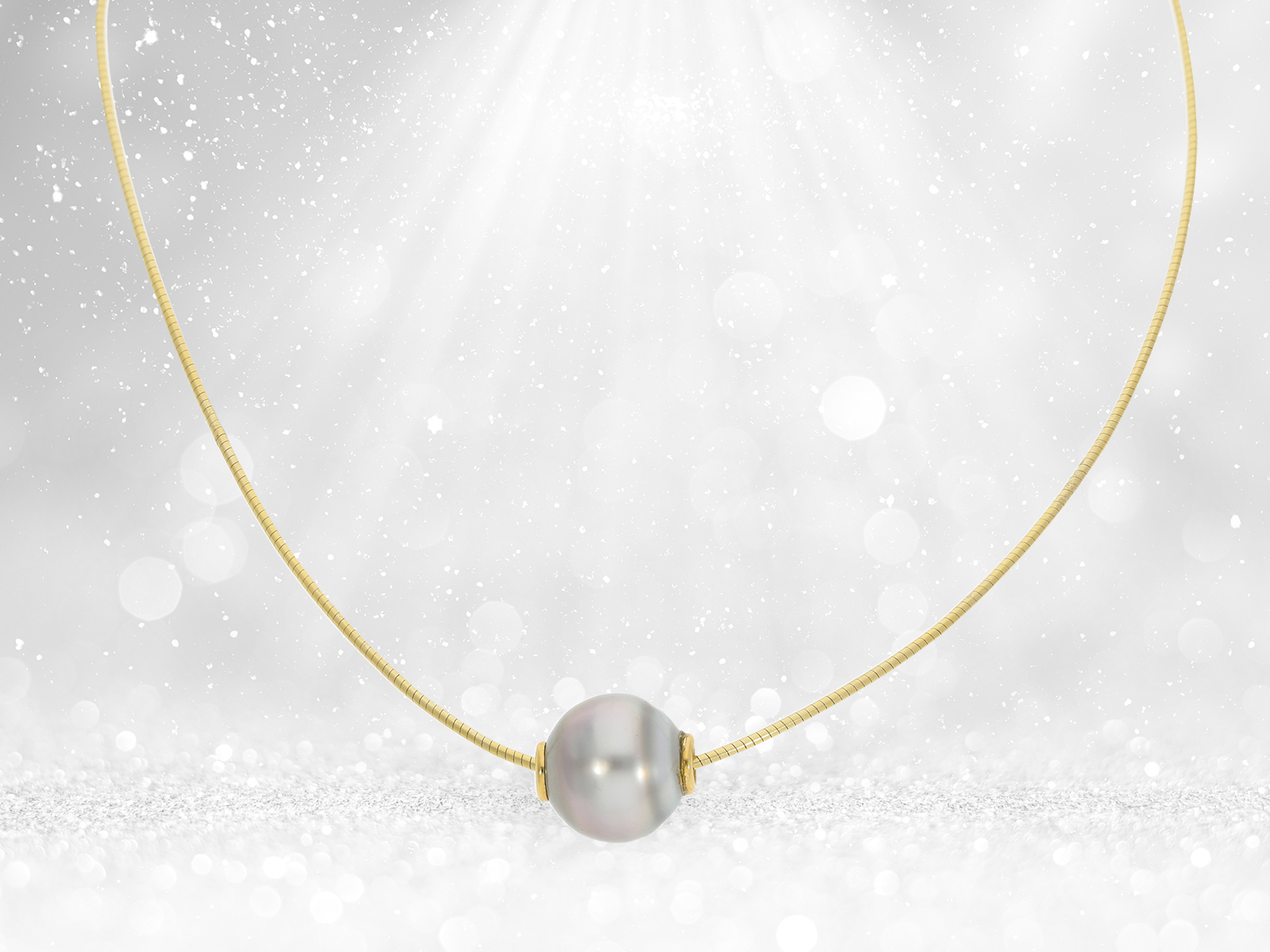 Modern, very noble goldsmith necklace with diamonds and a Tahiti cultured pearl, 18K gold handcrafte - Image 6 of 6